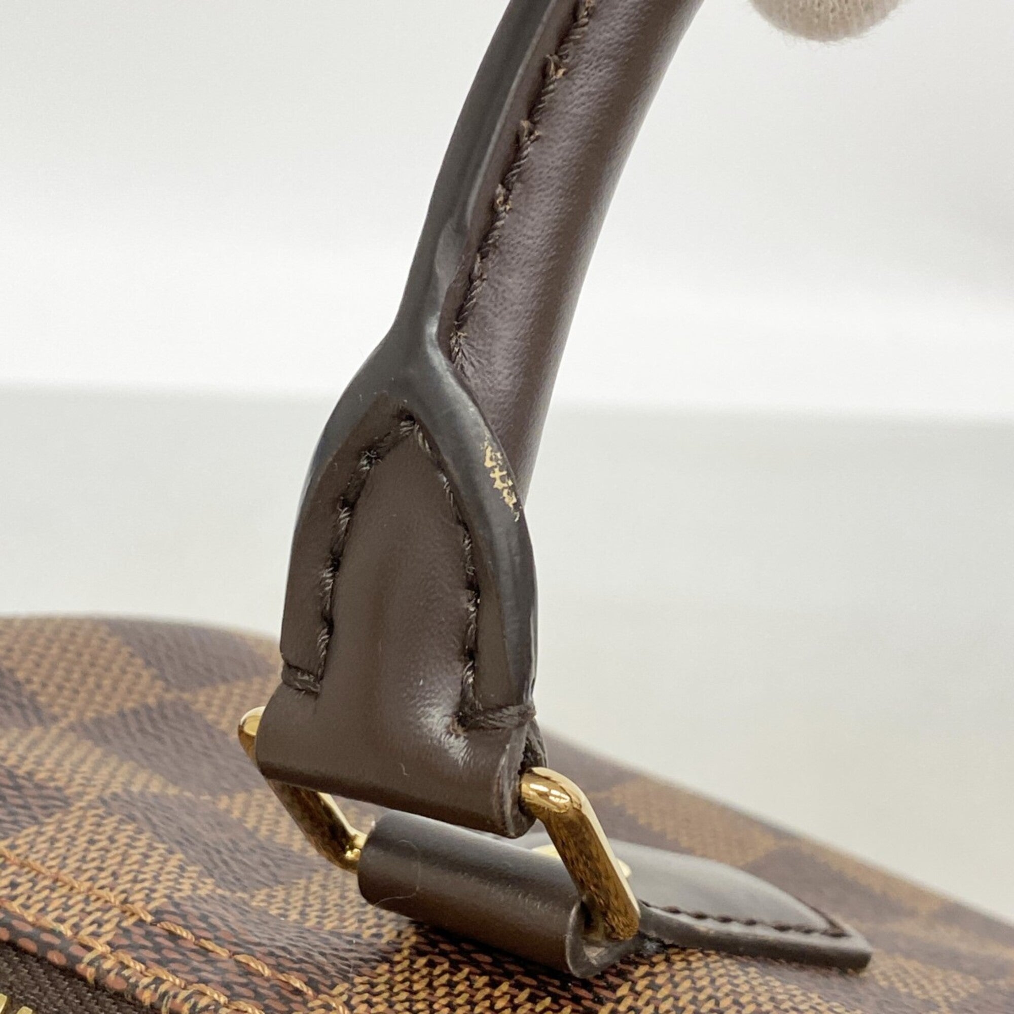 Louis Vuitton Ebene Handbag (Pre-Owned)