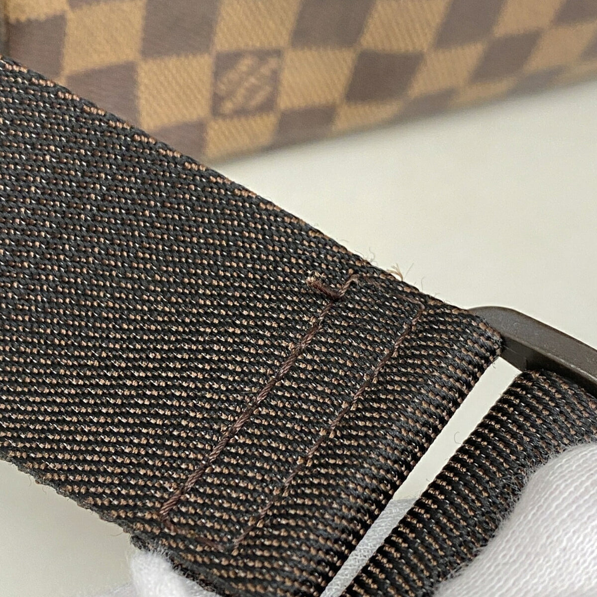 Louis Vuitton Ebene Shoulder Bag (Pre-Owned)