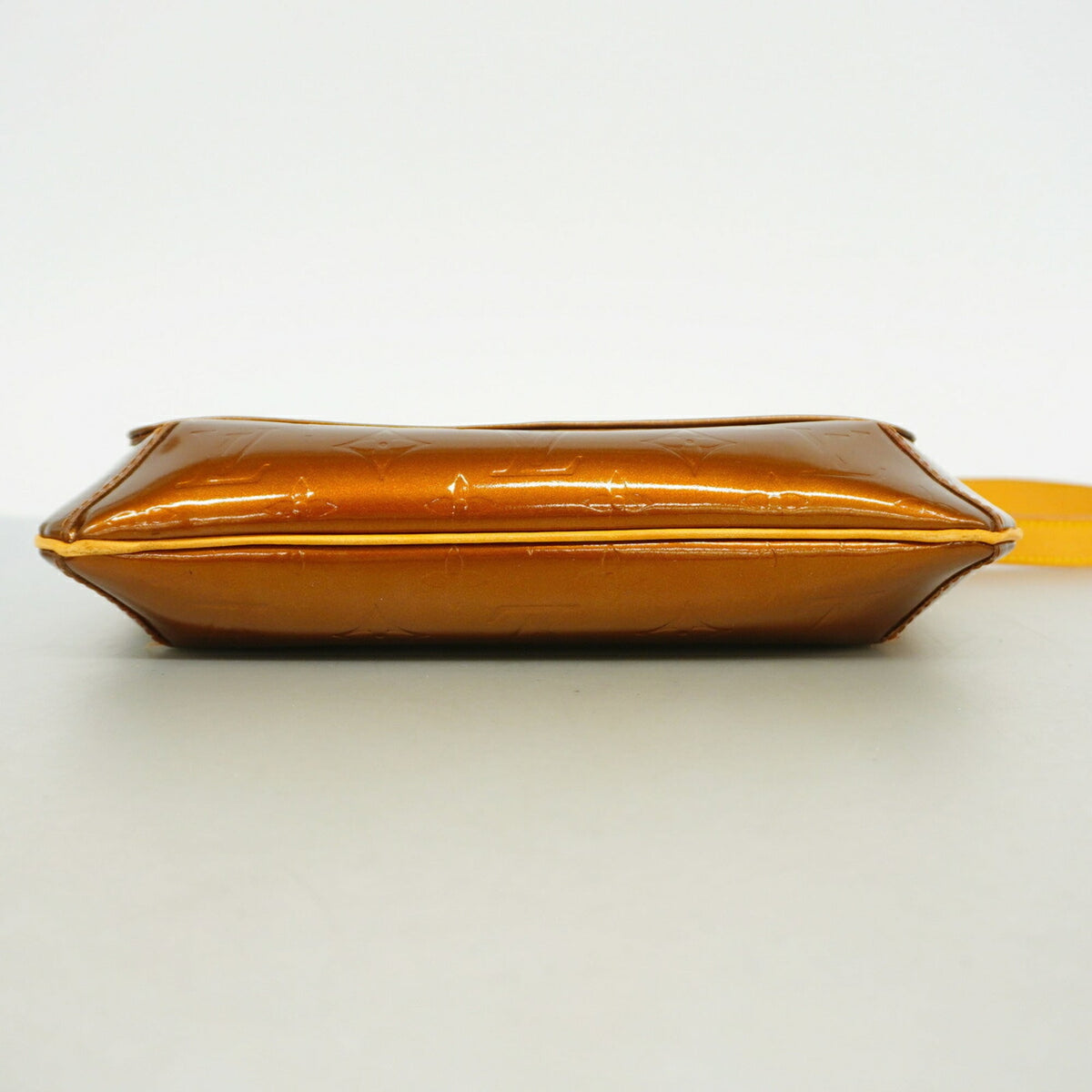 Louis Vuitton Bronze Shoulder Bag (Pre-Owned)