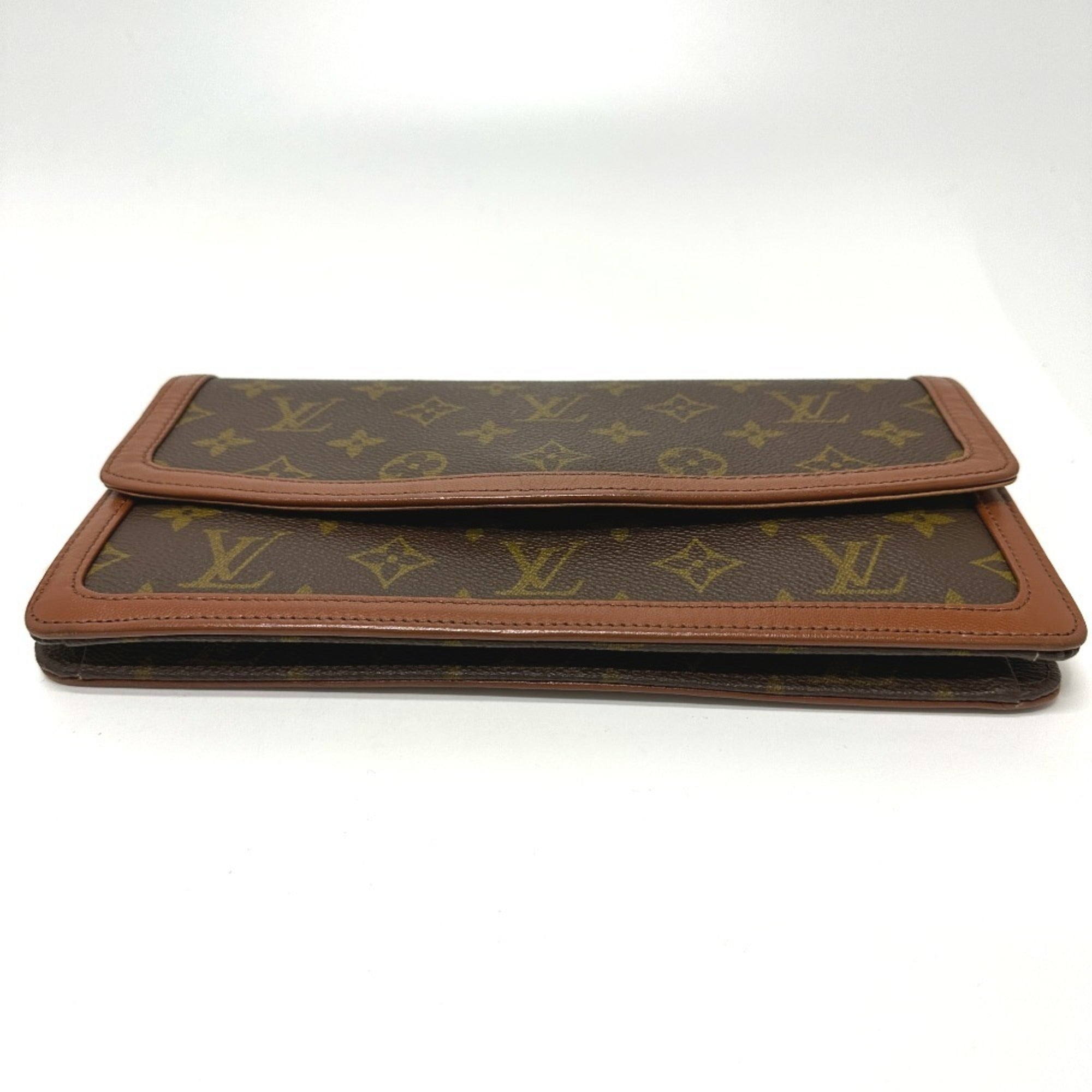 Louis Vuitton Brown Monogram Clutch Bag Pochette (Pre-Owned)