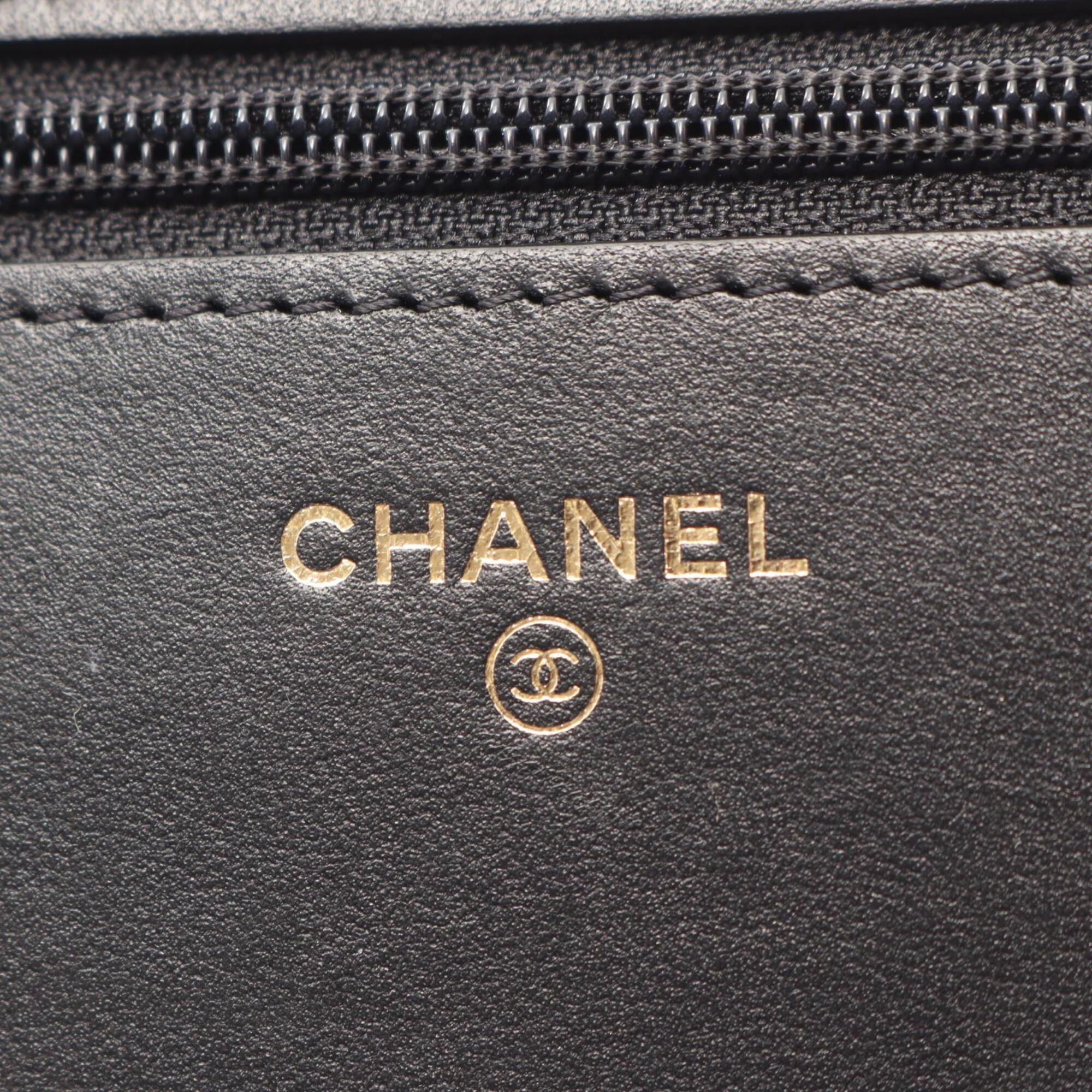 Chanel Black Pink Leather Handbag Shoulder Bag (Pre-Owned)