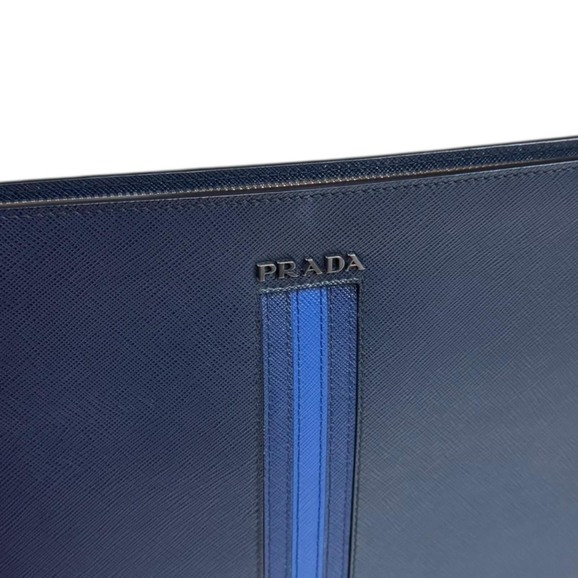 Prada Blue Navy Leather Clutch Bag (Pre-Owned)