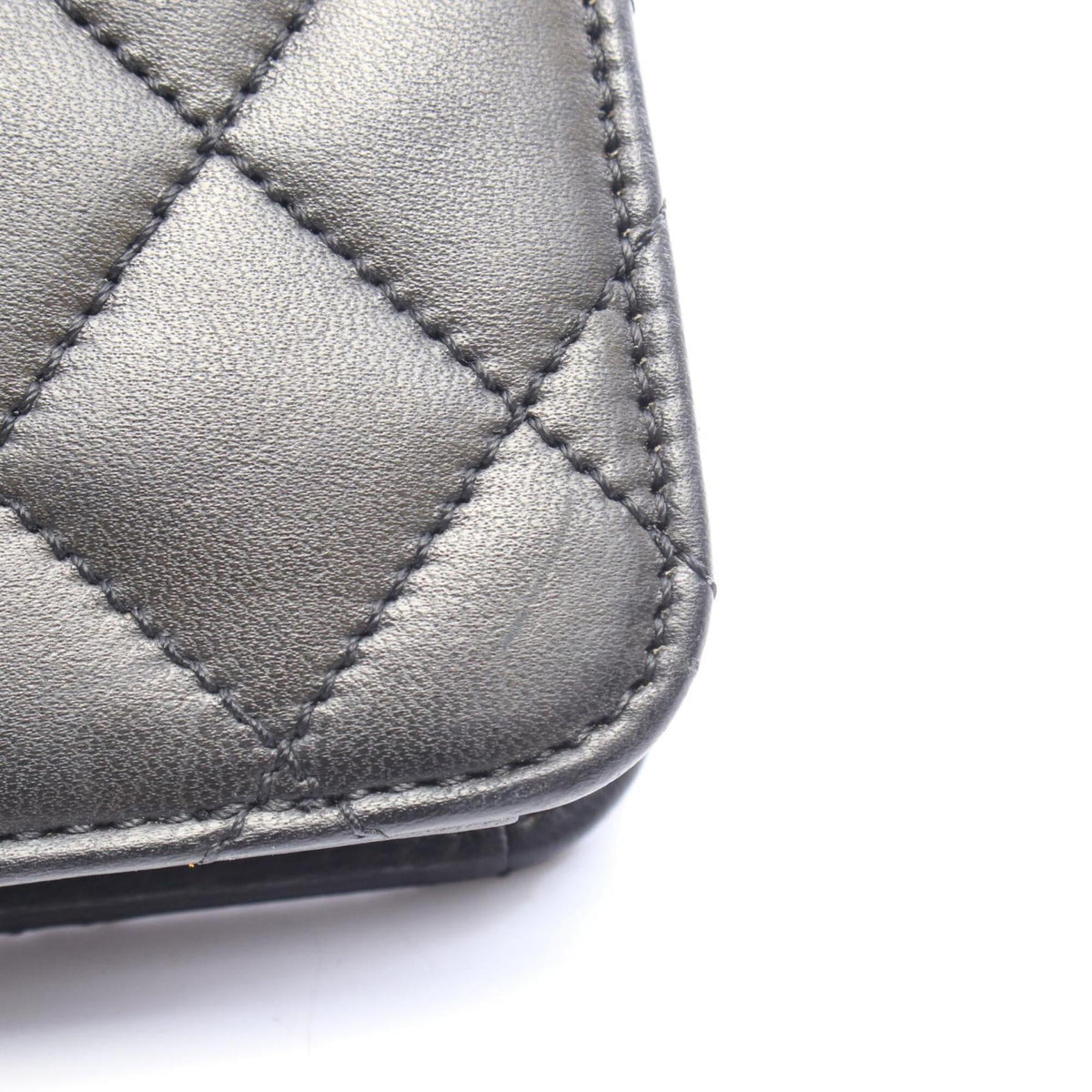 Chanel Black Leather Handbag Shoulder Bag (Pre-Owned)