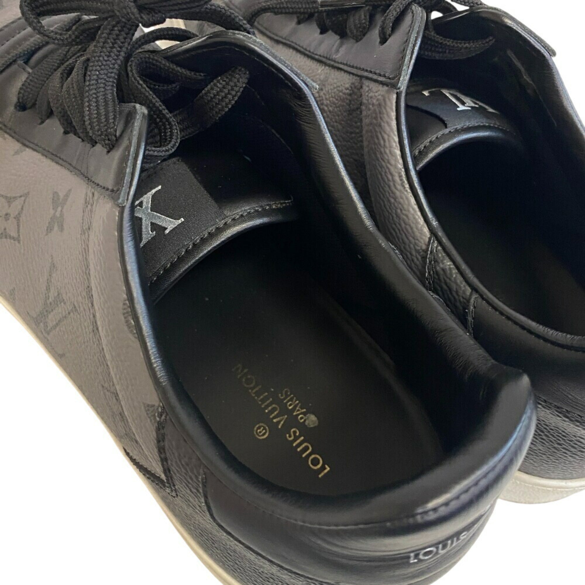 Louis Vuitton Gray Sneakers (Pre-Owned)