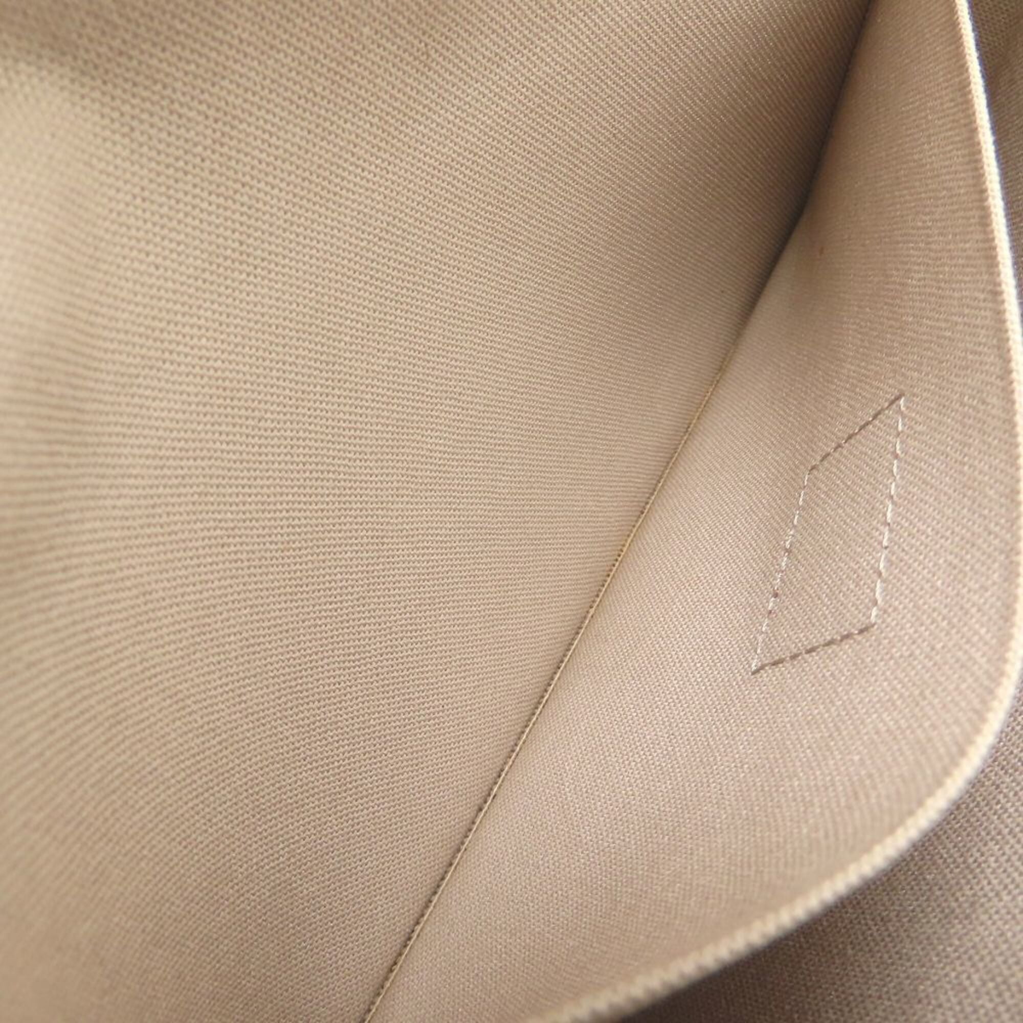 Louis Vuitton Leather Pochette Shoulder Bag (Pre-Owned)