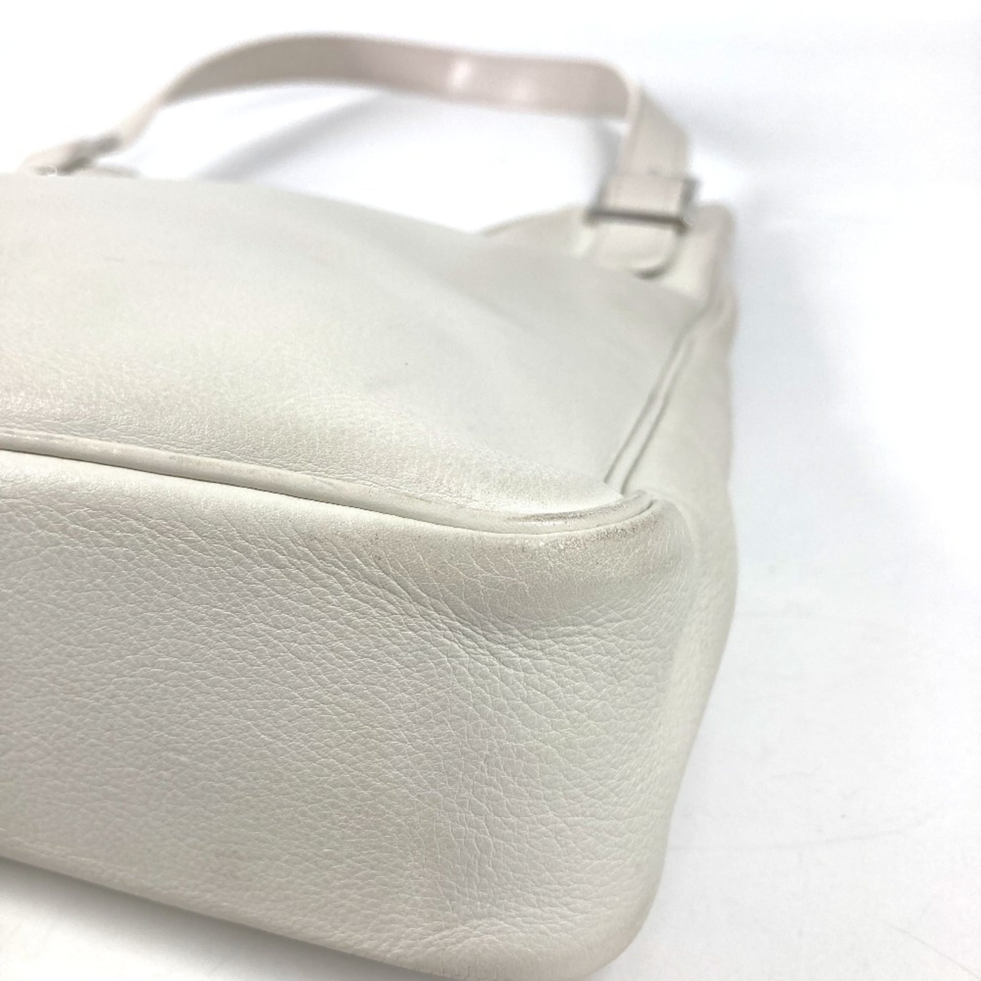 Hermes White Leather Shoulder Bag (Pre-Owned)