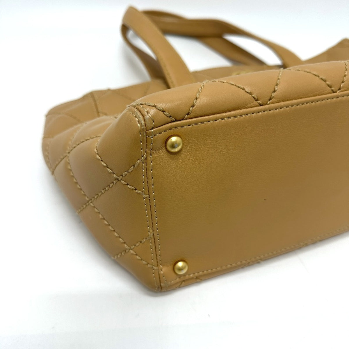 Chanel Beige Leather Tote Bag (Pre-Owned)