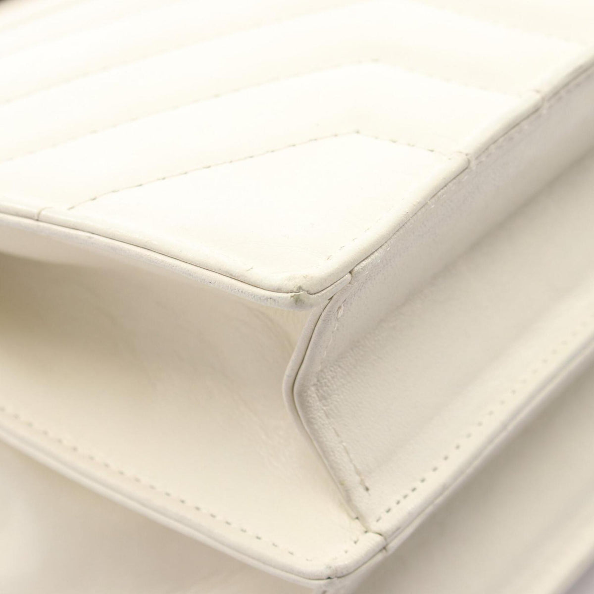 Yves Saint Laurent White Leather Handbag Shoulder Bag (Pre-Owned)