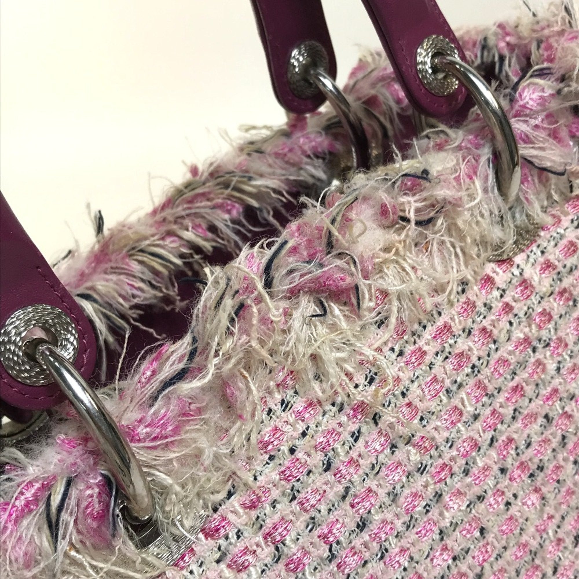 Christian Dior Pink Tweed Handbag (Pre-Owned)