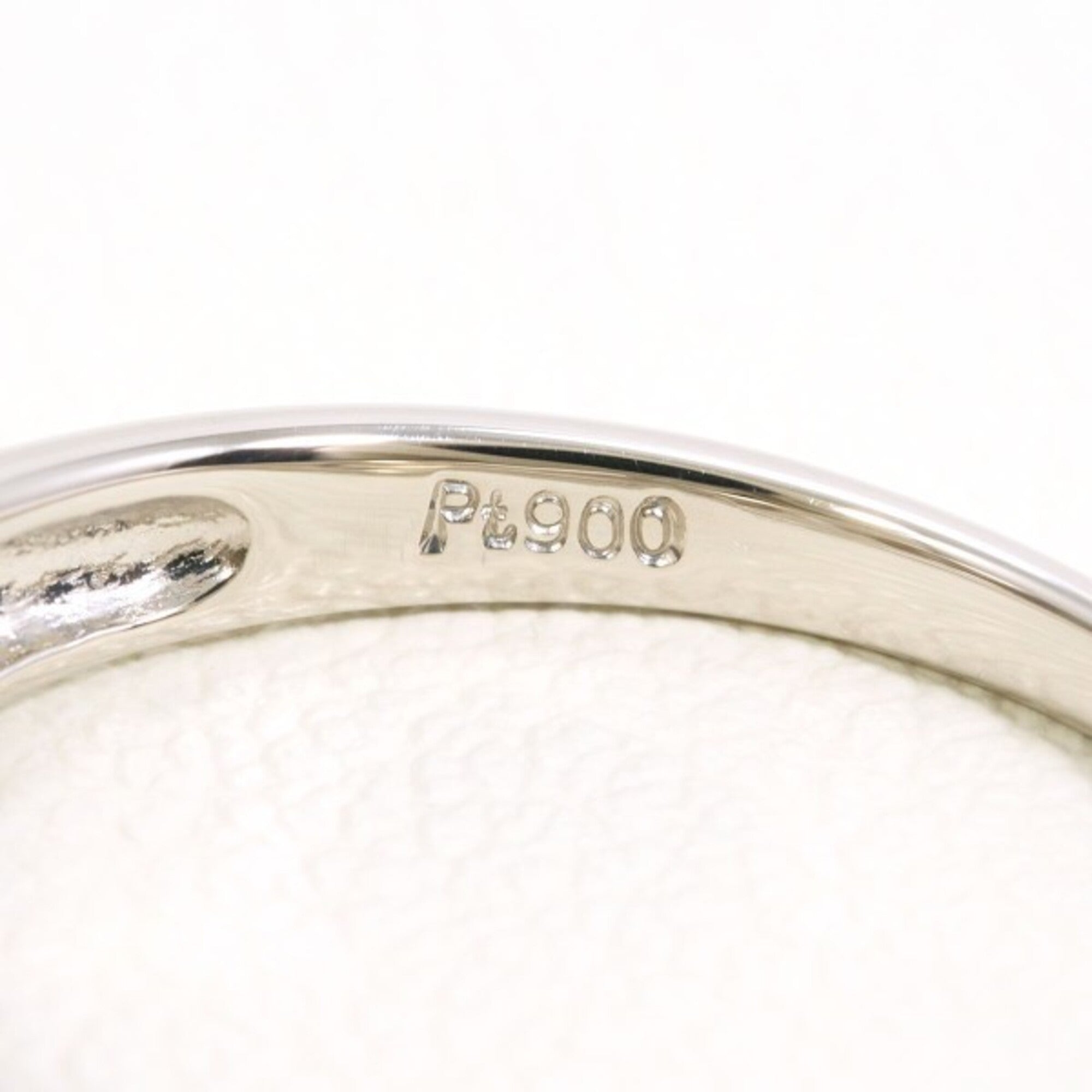Unbranded Platinum Platinum 900 Band Ring (Pre-Owned)