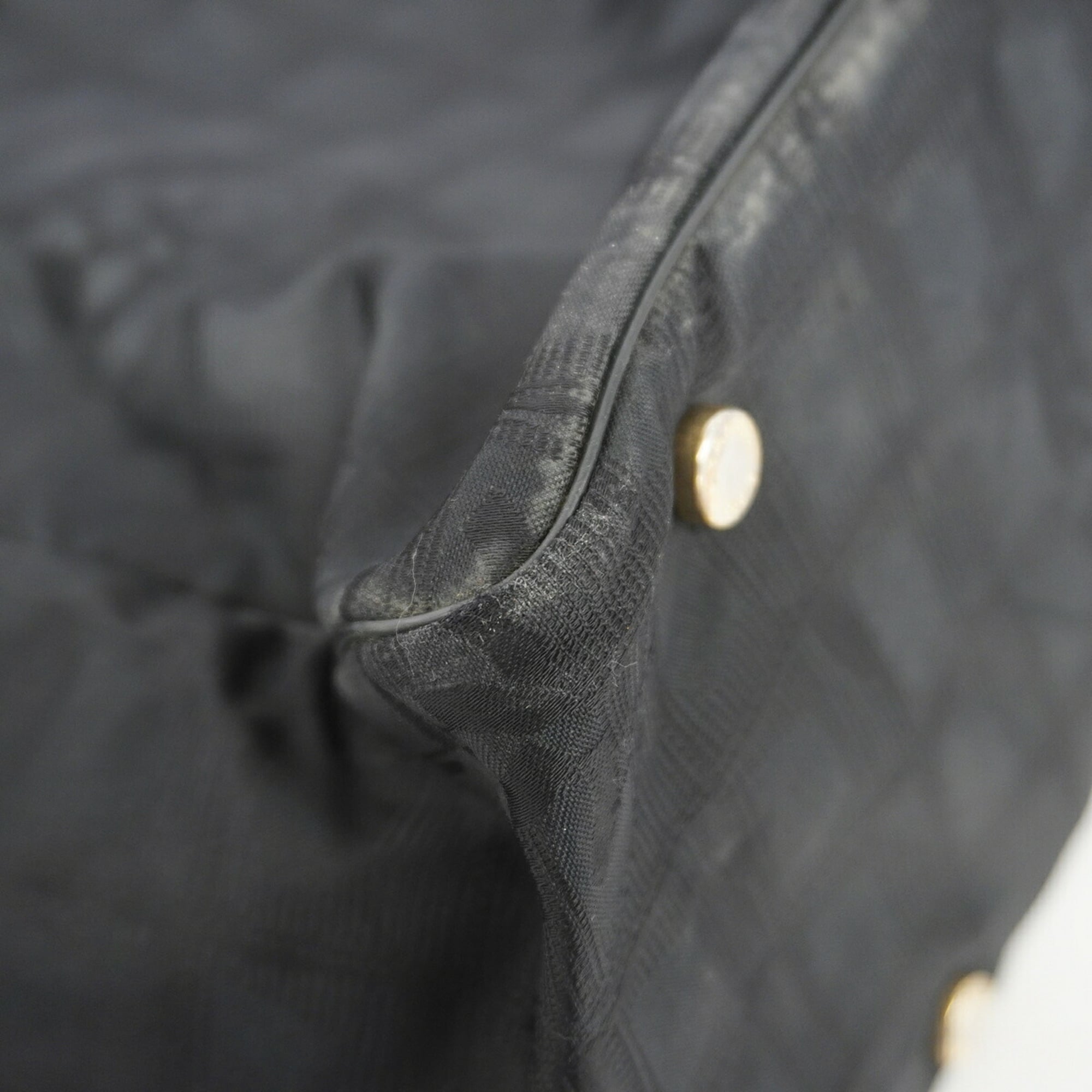 Chanel Black Nylon Tote Bag (Pre-Owned)