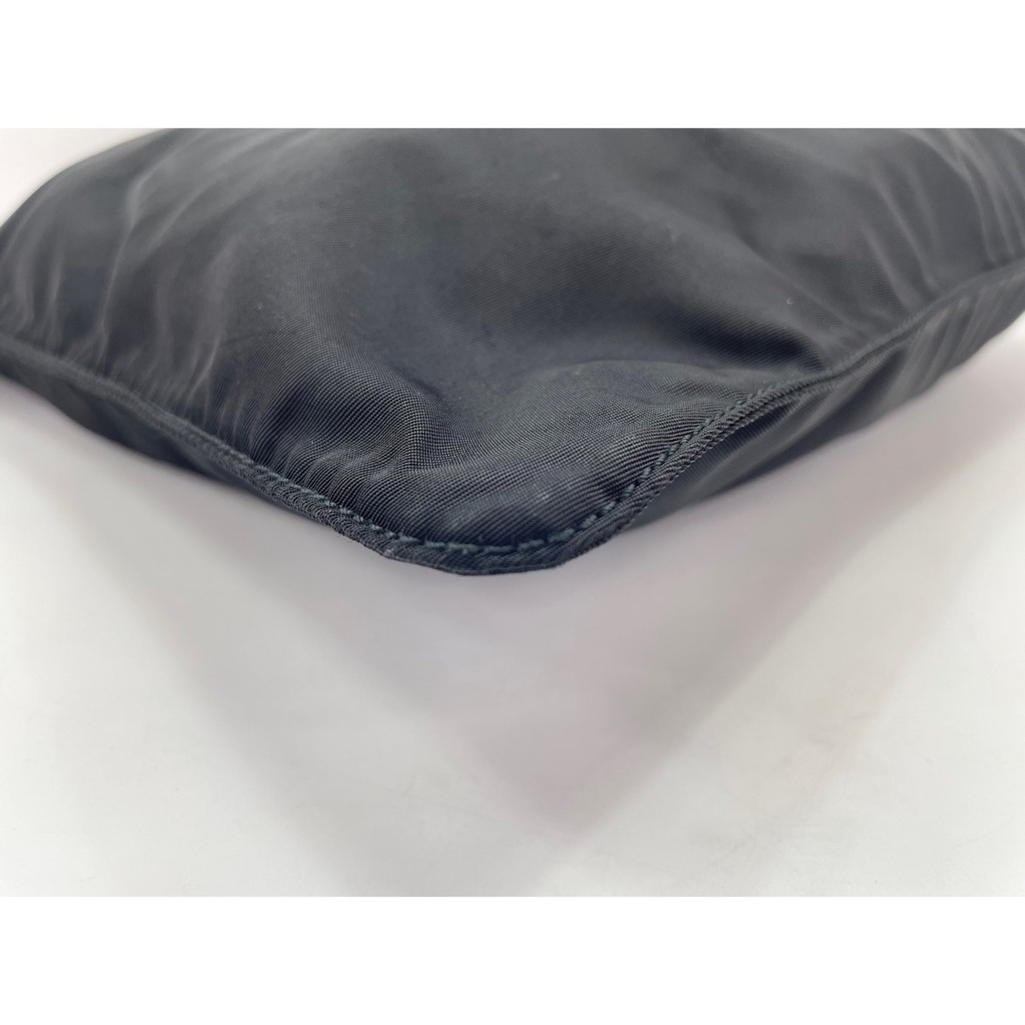 Prada Black Nylon Shoulder Bag (Pre-Owned)