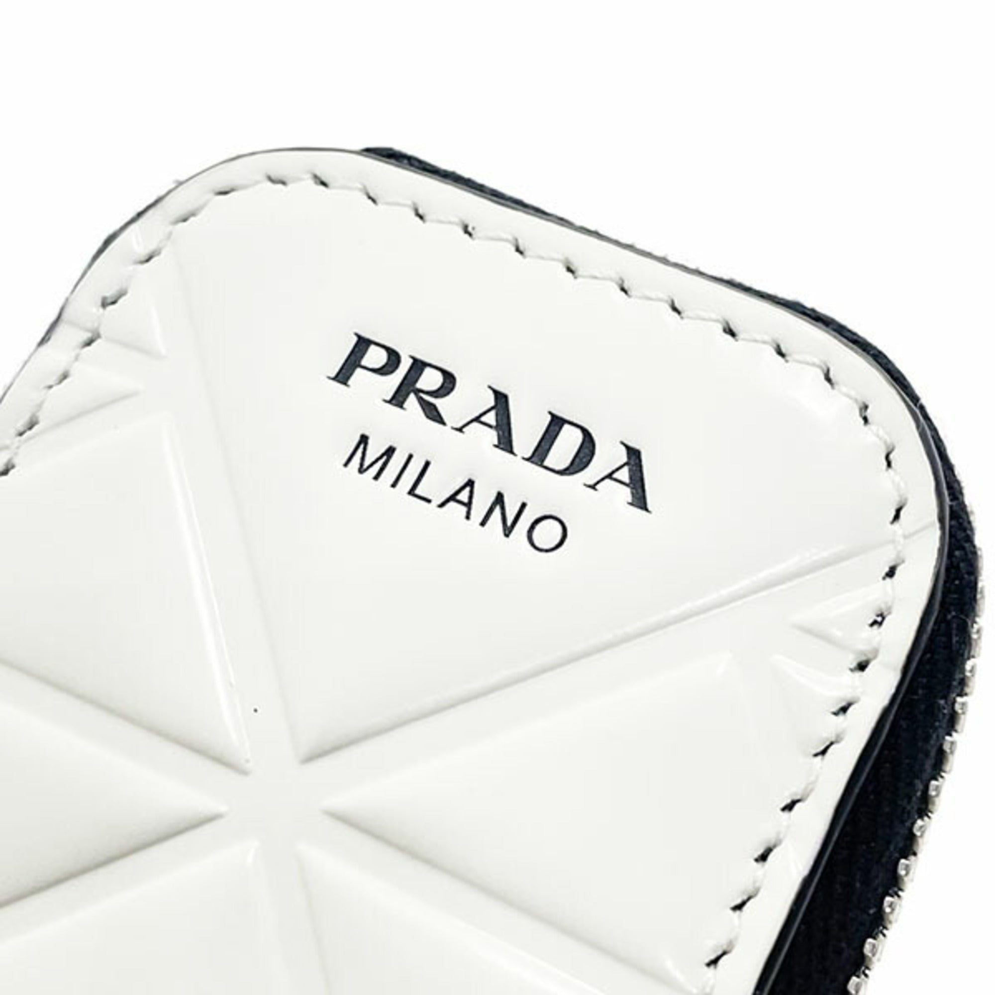 Prada White Leather Pouch (Pre-Owned)