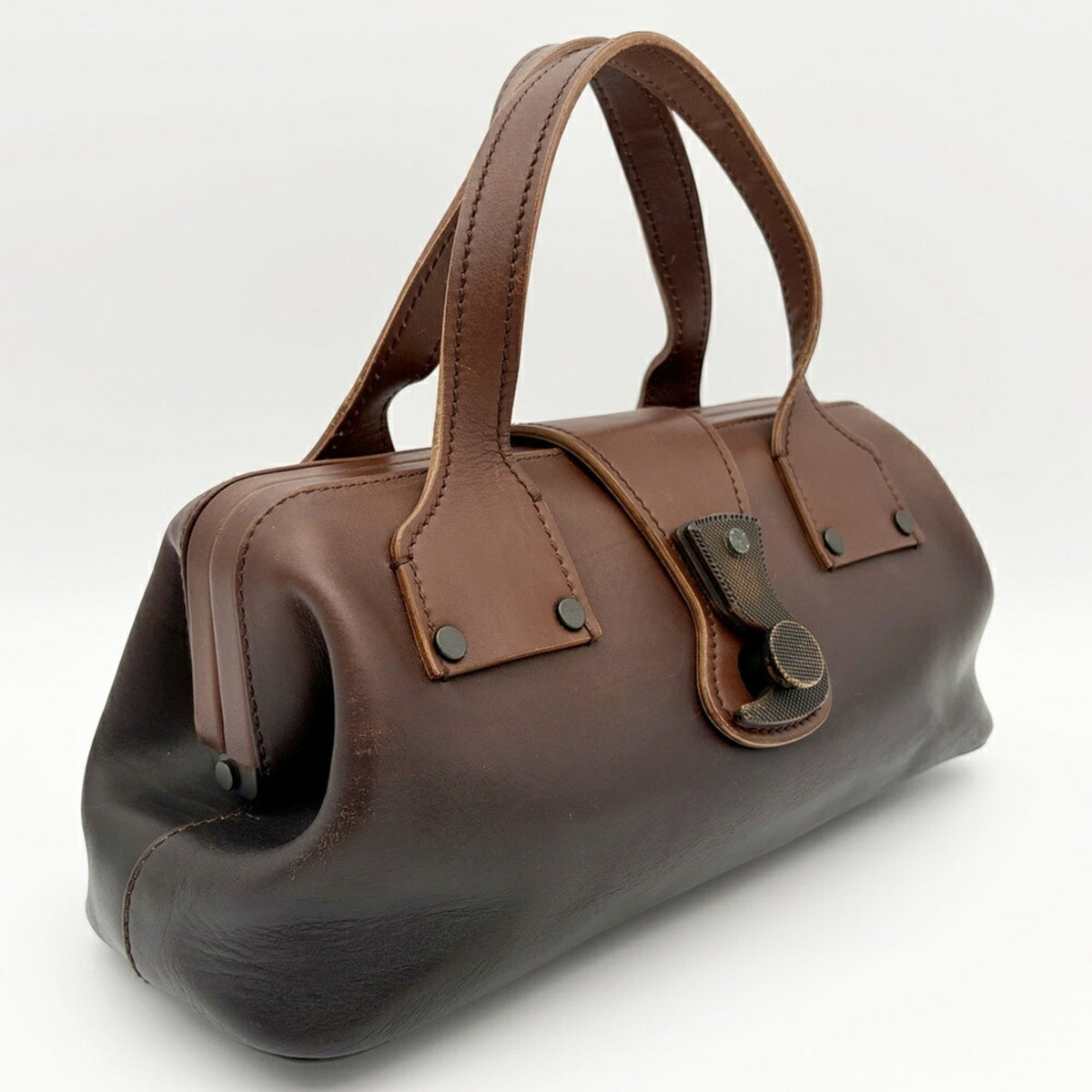 Gucci Brown Leather Handbag (Pre-Owned)