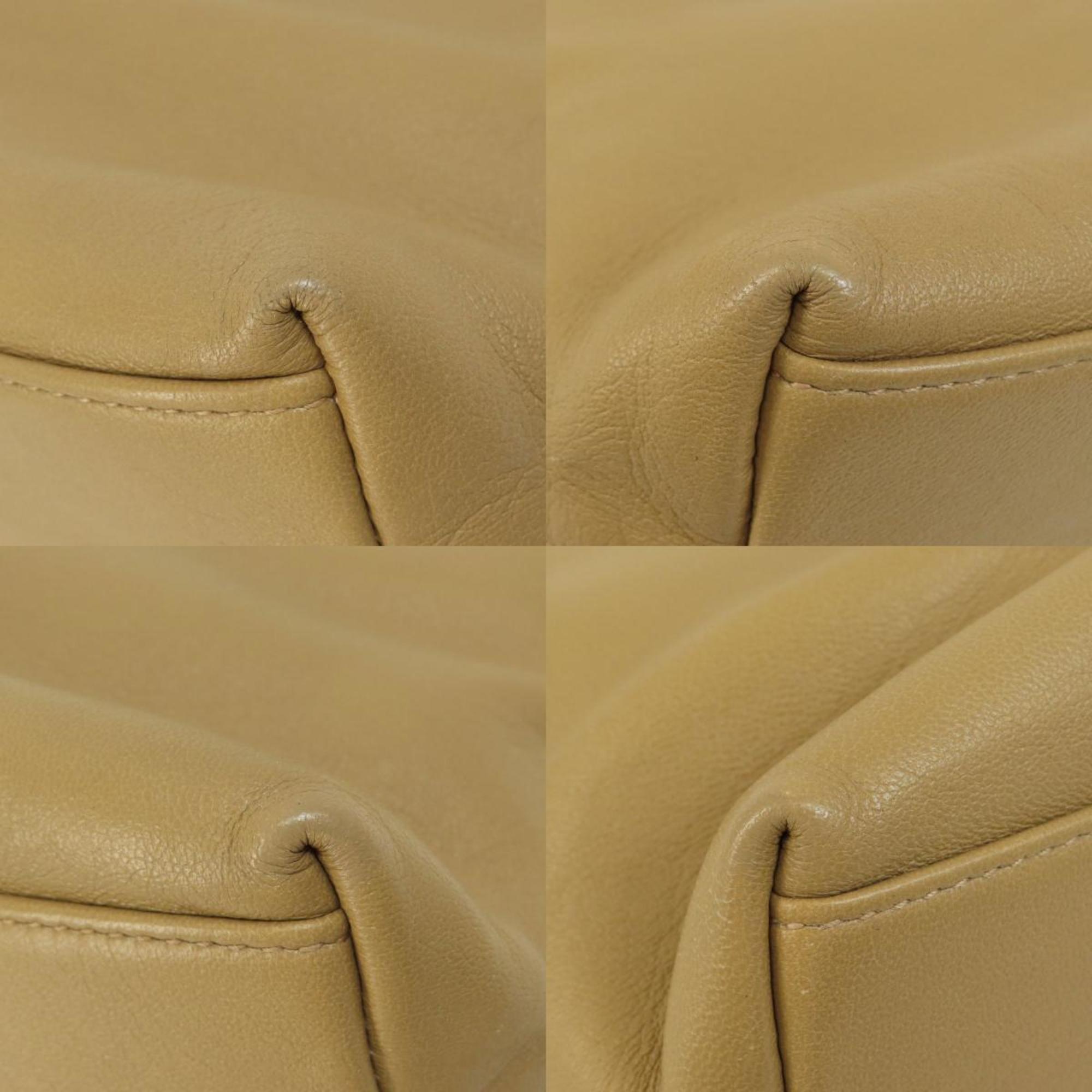 Gucci Beige Leather Handbag (Pre-Owned)