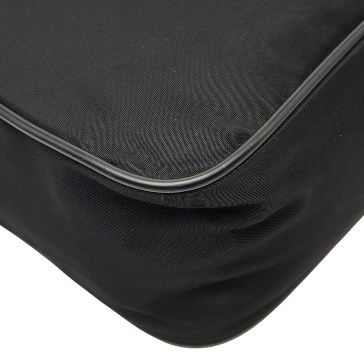 Prada Black Nylon Shoulder Bag (Pre-Owned)