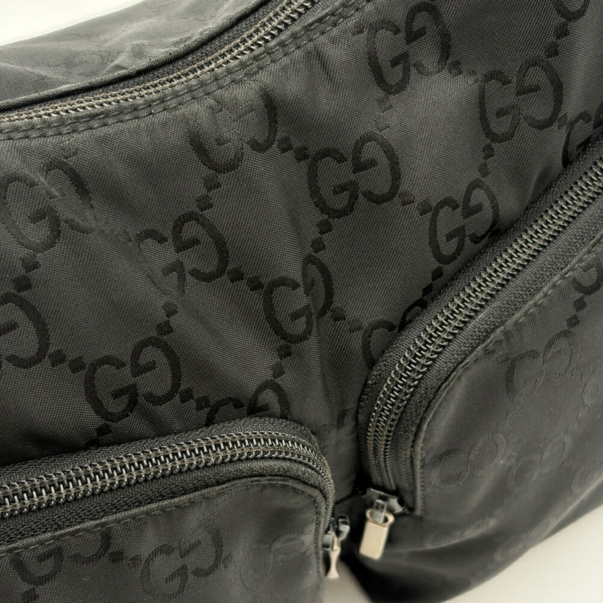 Gucci Black Nylon Leather Shoulder Bag (Pre-Owned)