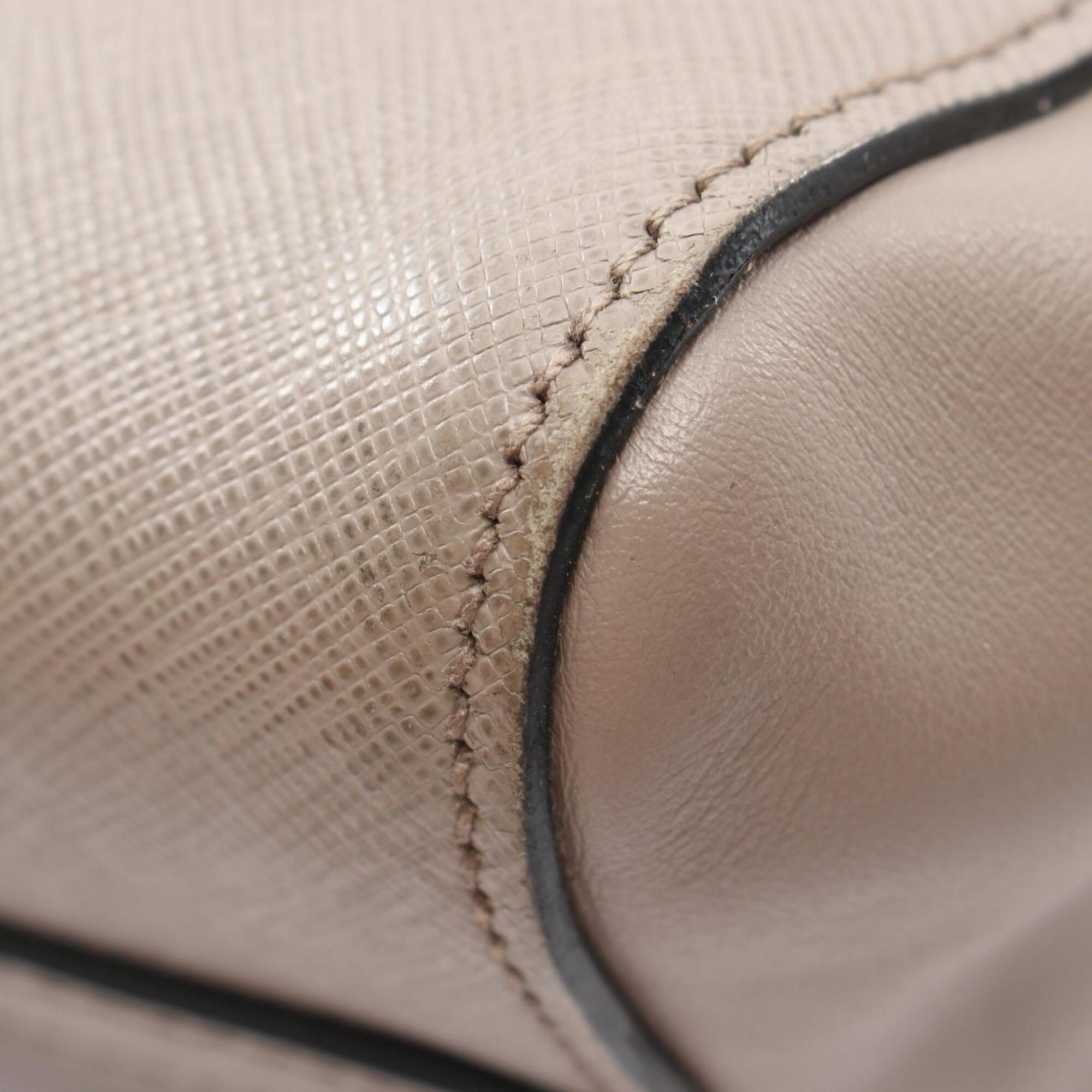 Prada Beige Leather Handbag (Pre-Owned)