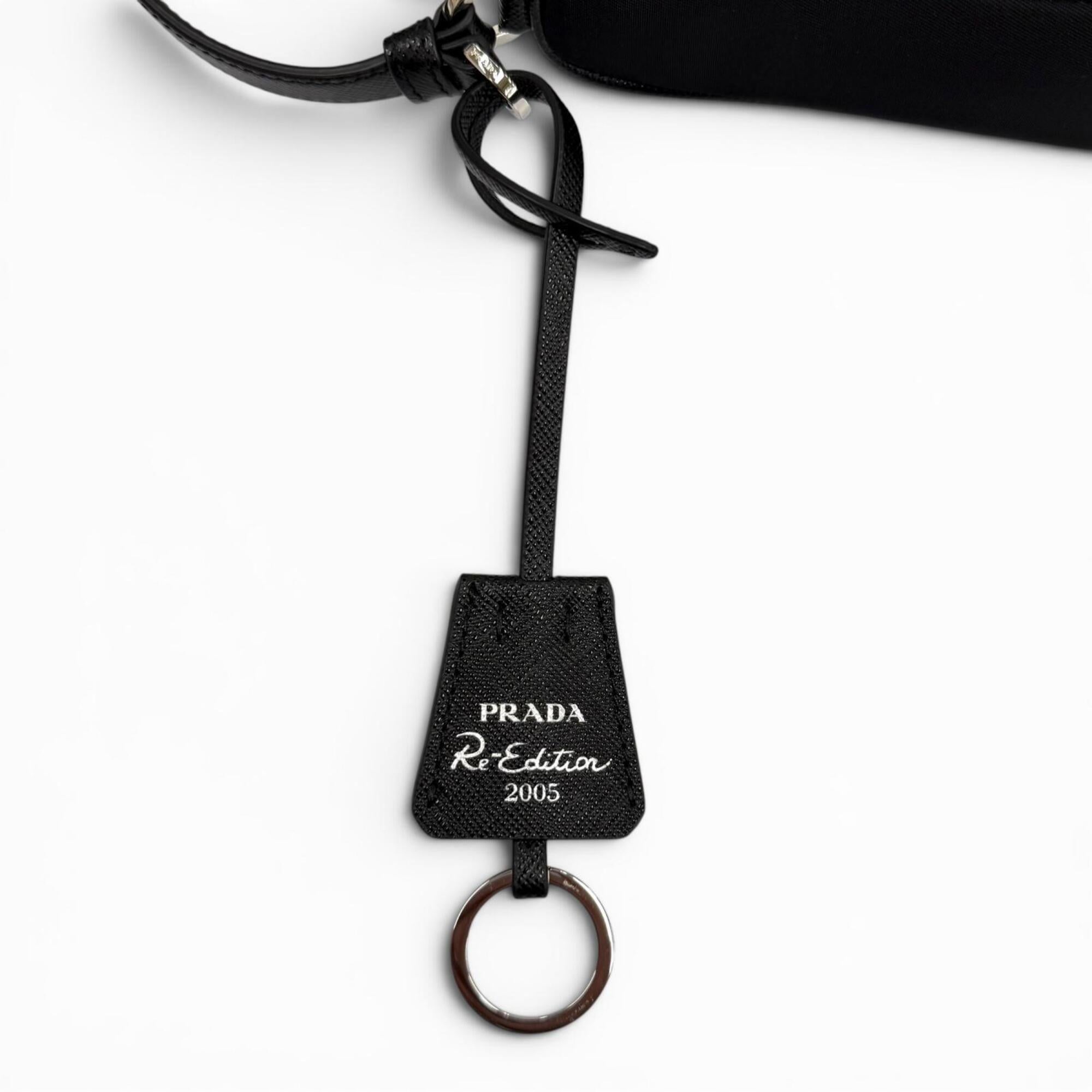 Prada Black Nylon Handbag (Pre-Owned)