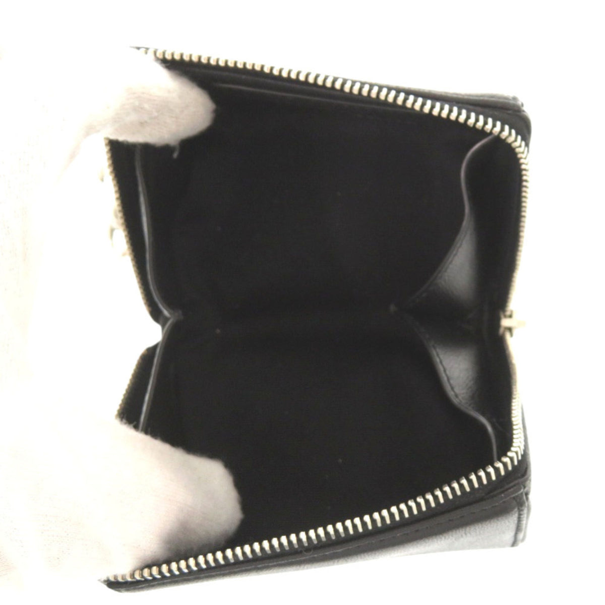 Yves Saint Laurent Black Leather Pouch Shoulder Bag (Pre-Owned)