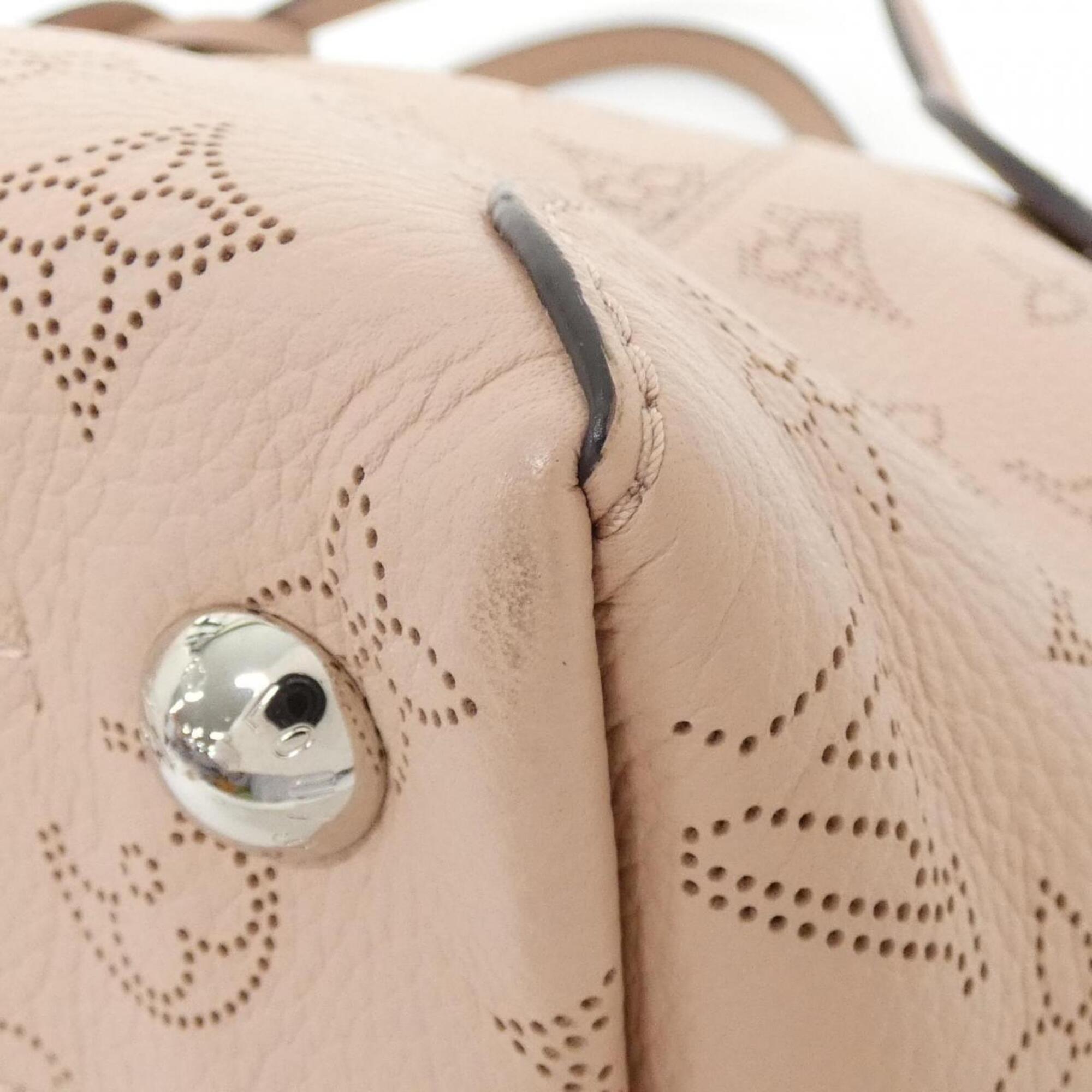 Louis Vuitton Magnolia Leather Handbag Pouch (Pre-Owned)
