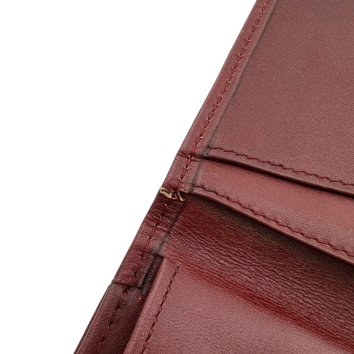 Cartier Must Red Color Leather Long Wallet (Bi-Fold) (Pre-Owned)