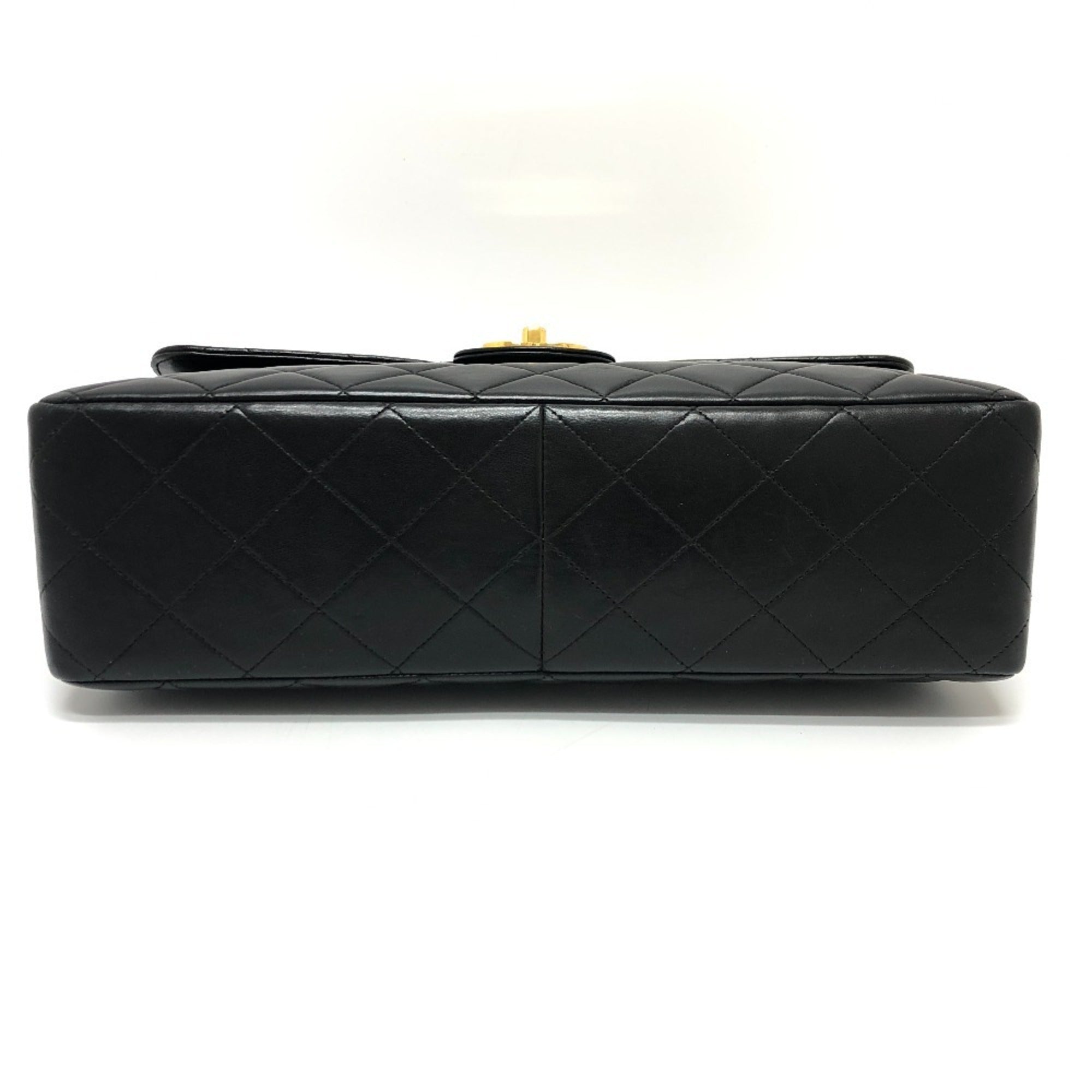 Chanel Black Leather Handbag Shoulder Bag (Pre-Owned)