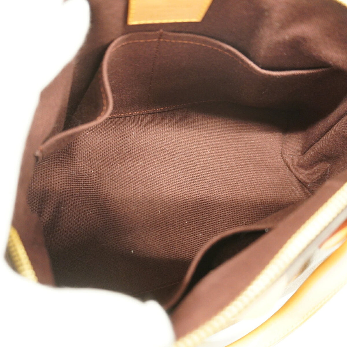 Louis Vuitton Brown Handbag (Pre-Owned)