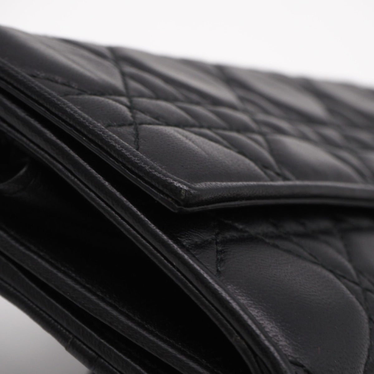Christian Dior Black Leather Chain/Shoulder Wallet (Pre-Owned)