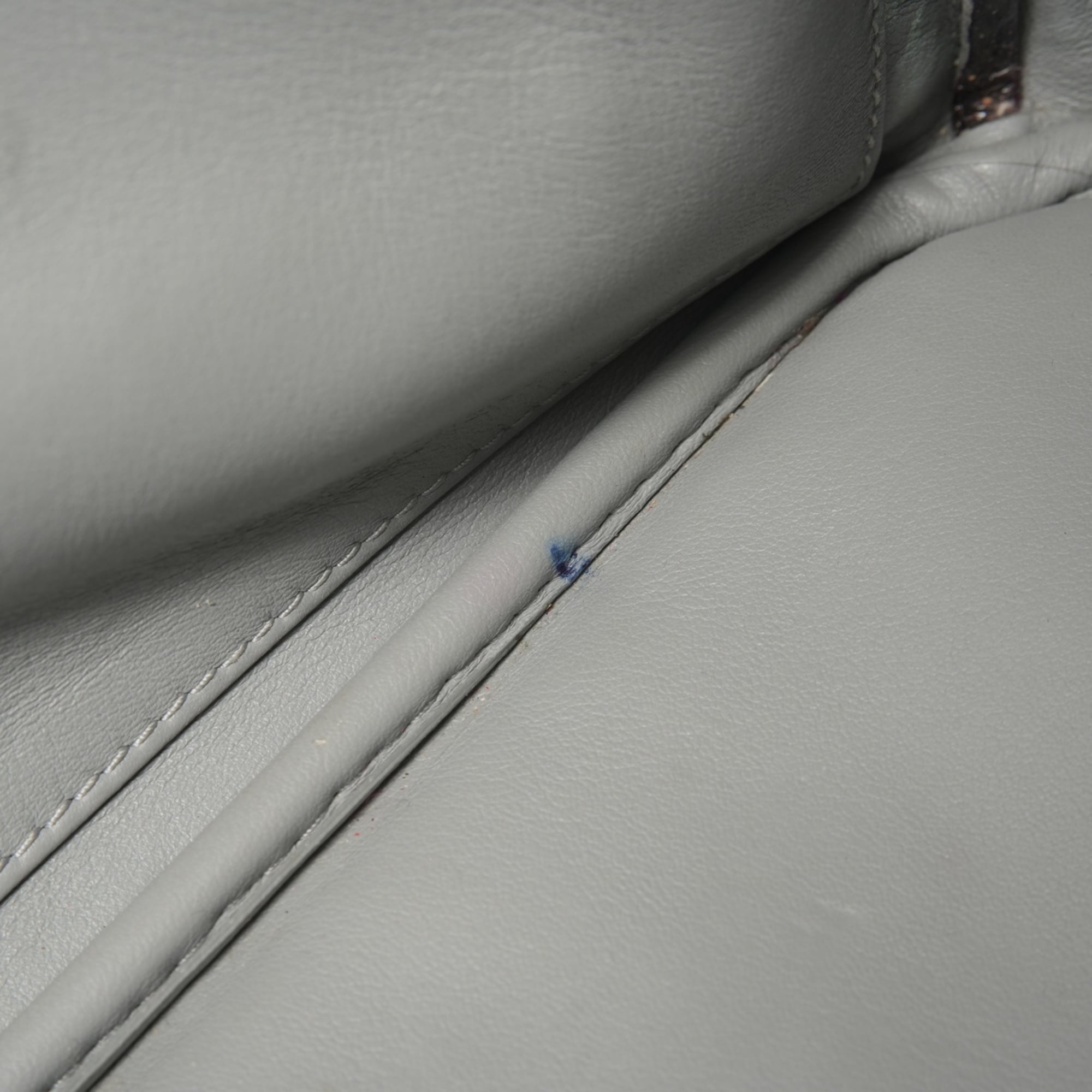 Christian Dior Pink Handbag (Pre-Owned)