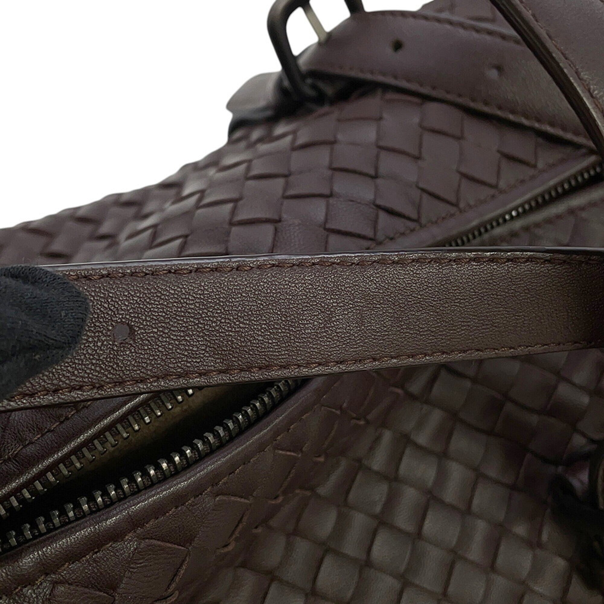 Bottega Veneta Intrecciato Bordeaux Leather Handbag (Pre-Owned)