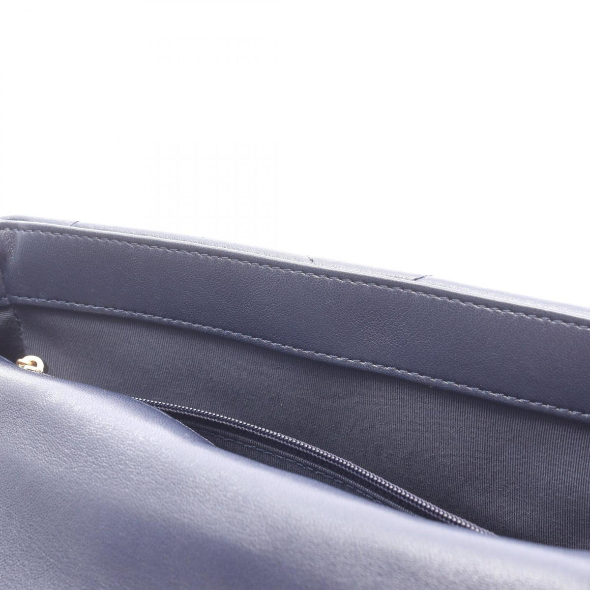 Chanel Matelasse Navy Leather Handbag Shoulder Bag (Pre-Owned)