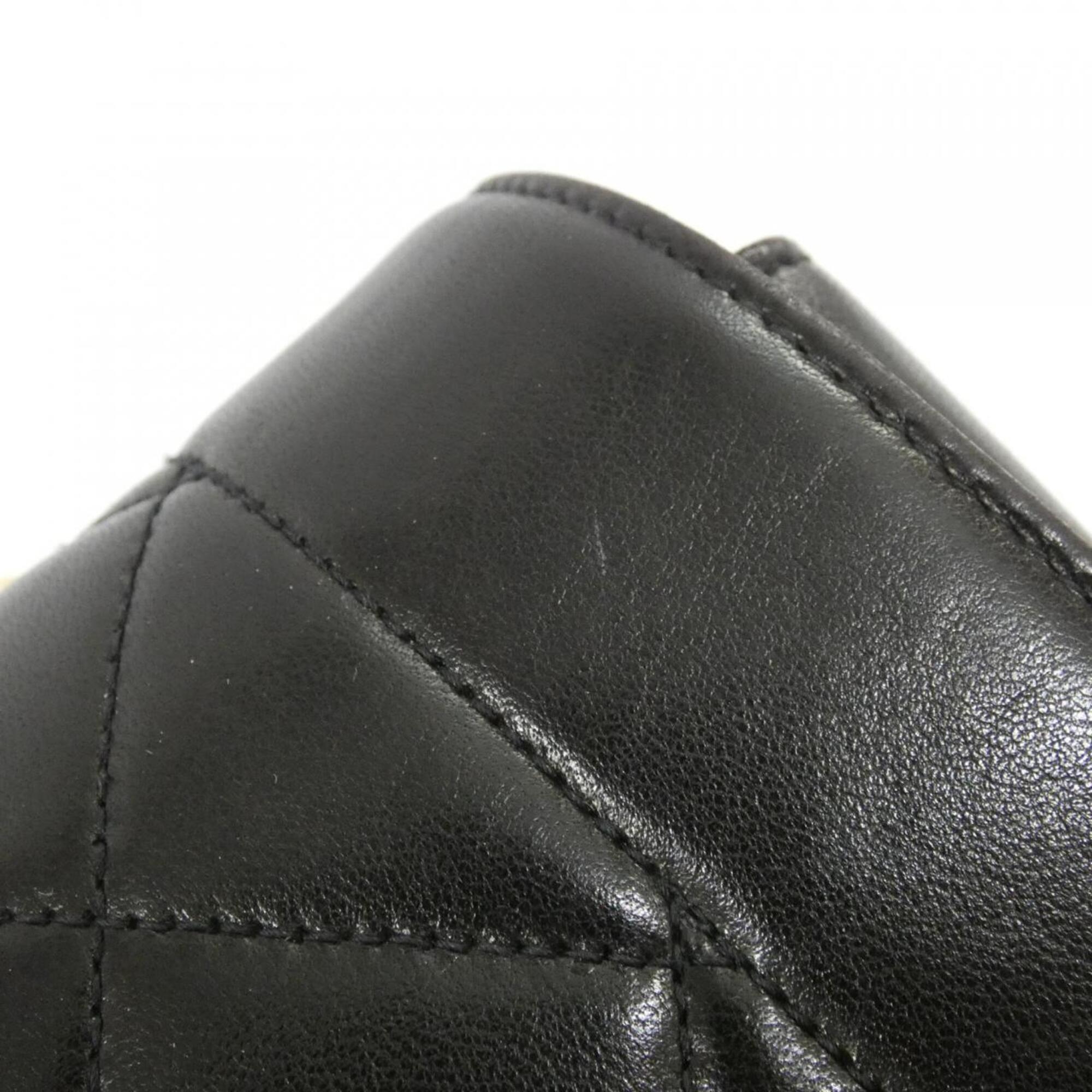 Chanel Black Bordeaux Leather Shoulder Bag (Pre-Owned)