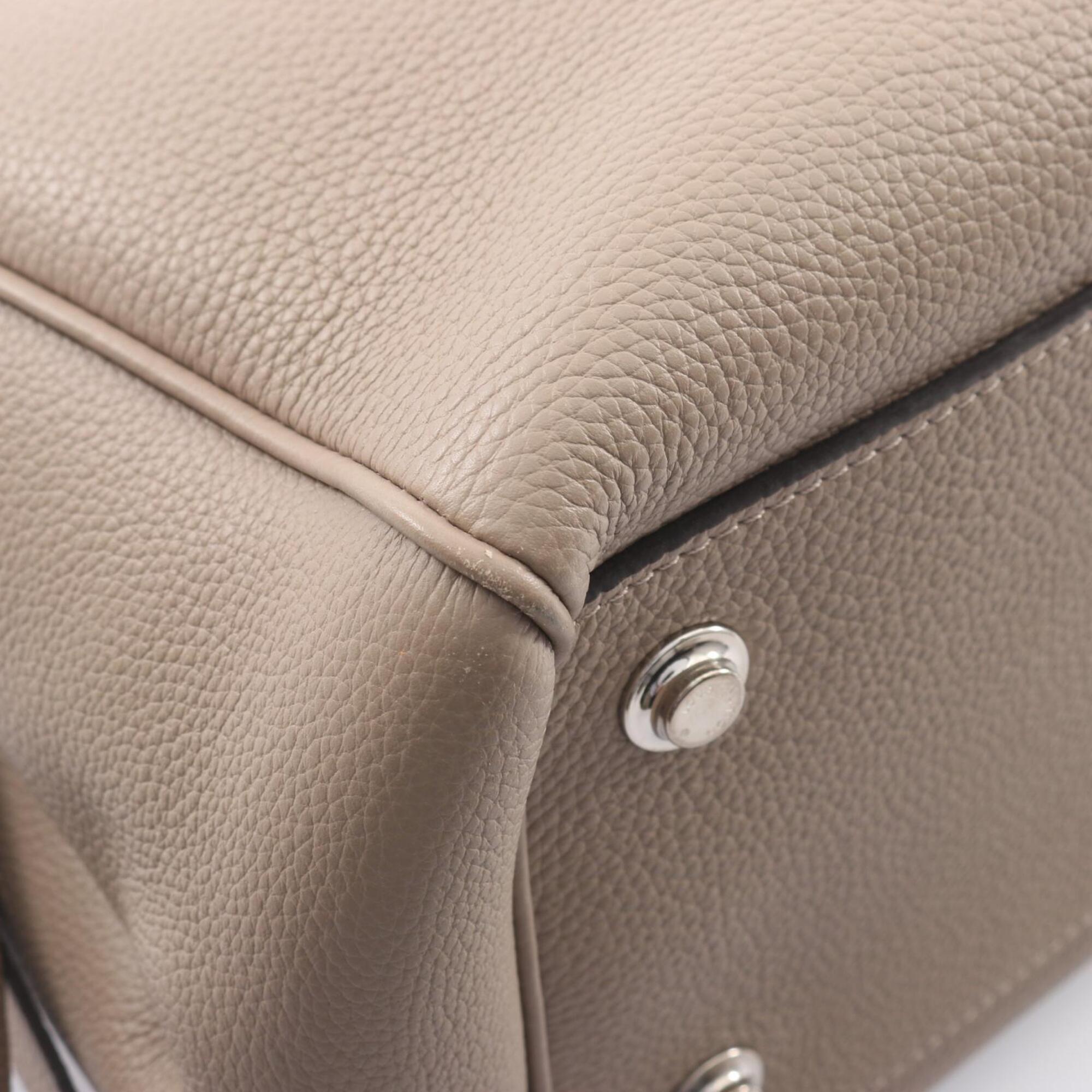 Louis Vuitton Beige Leather Handbag (Pre-Owned)