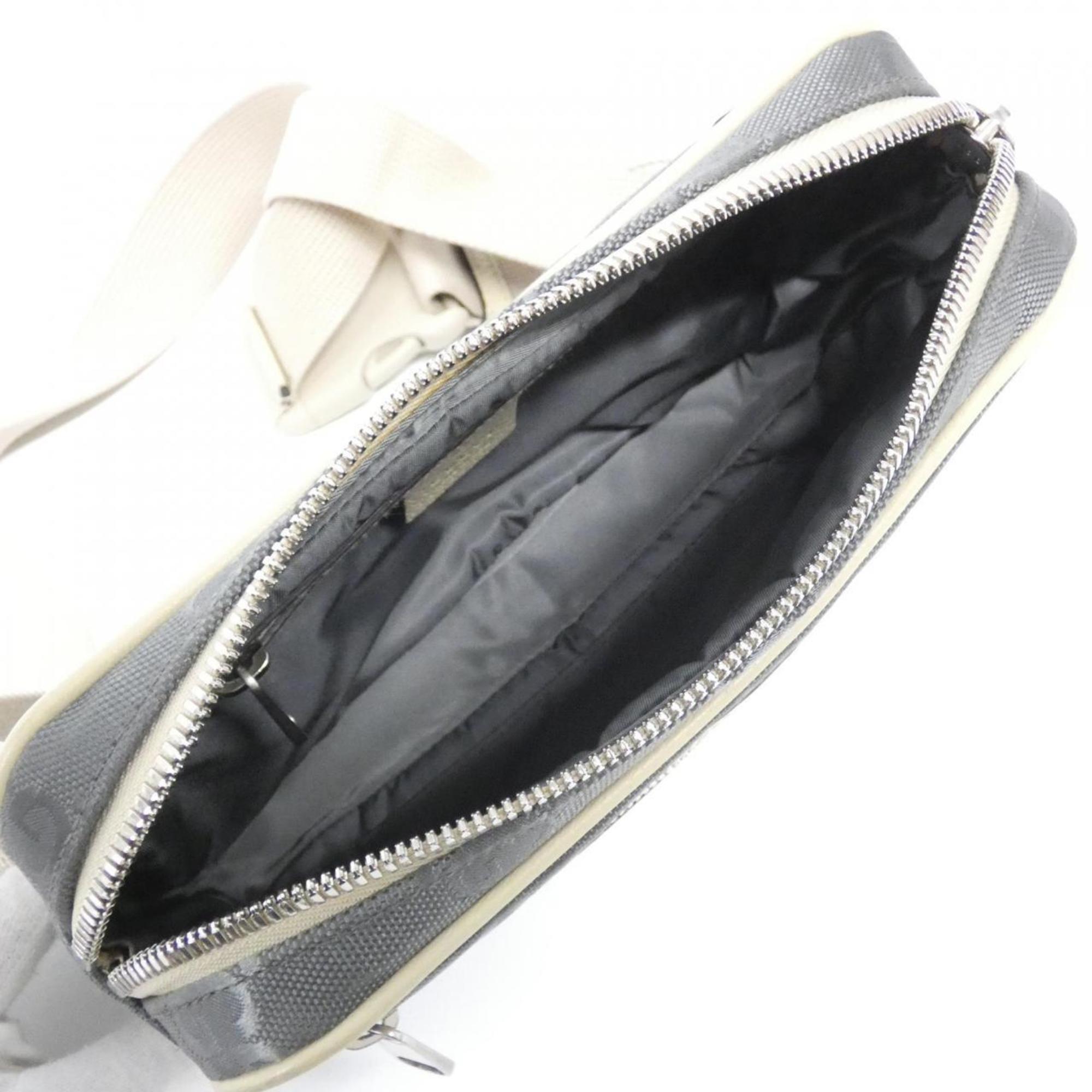 Gucci Dark Gray Off-White Nylon Leather Fanny Pack (Pre-Owned)