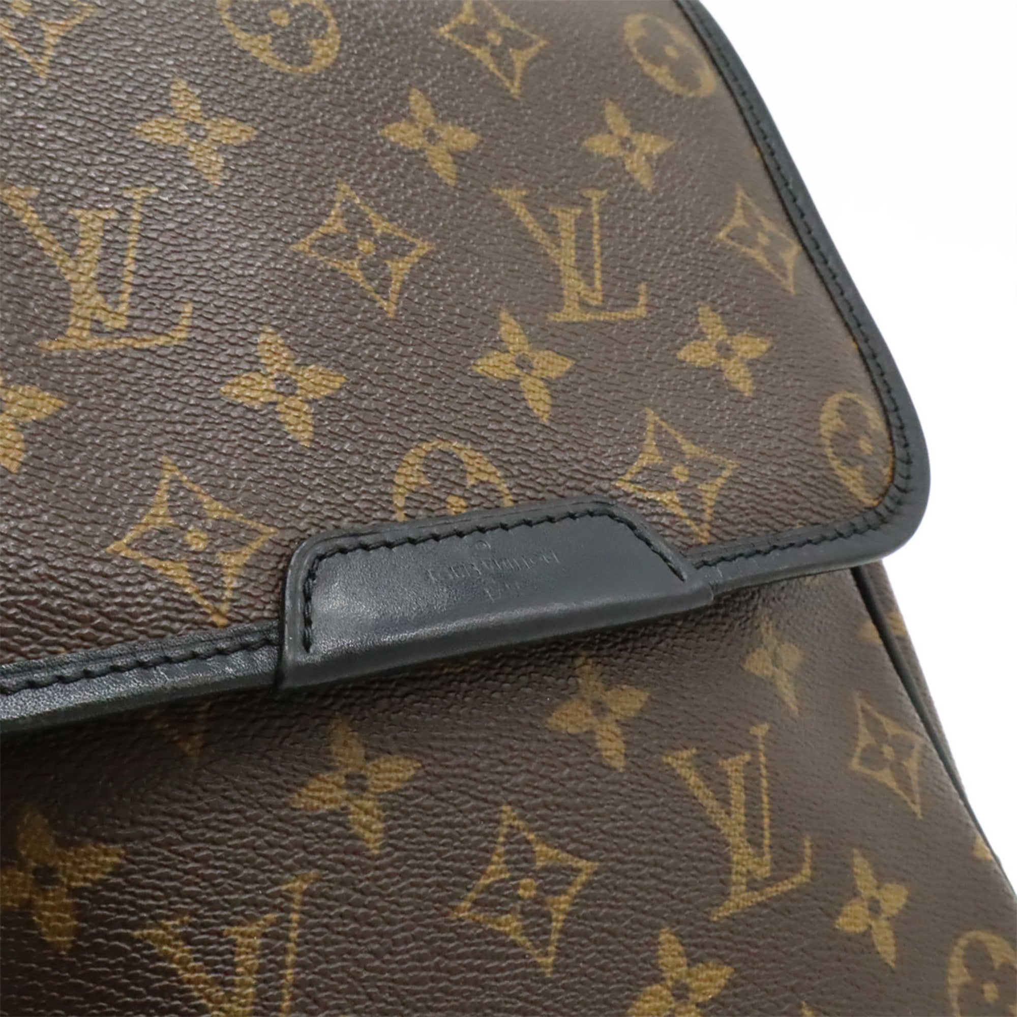 Louis Vuitton Black Brown Monogram Monogram Pochette Shoulder Bag (Pre-Owned)