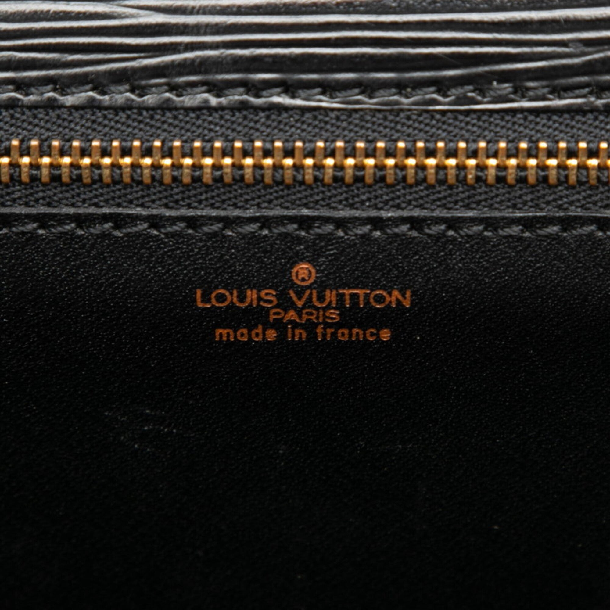 Louis Vuitton Black Noir Leather Handbag Shoulder Bag (Pre-Owned)