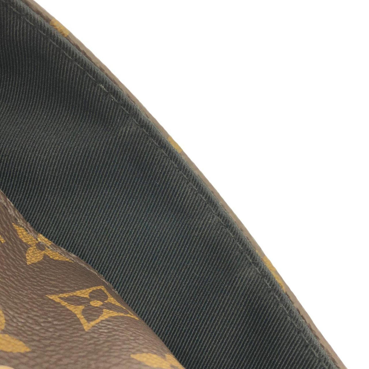 Louis Vuitton Marron Coated Canvas Shoulder Bag (Pre-Owned)