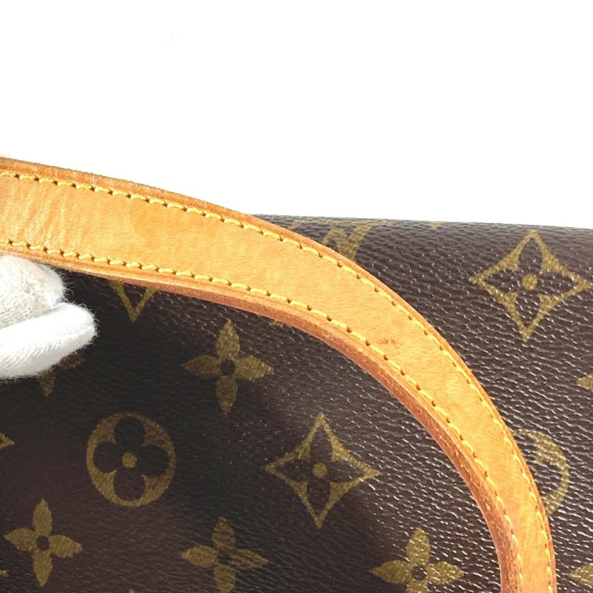 Louis Vuitton Monogram Brown Monogram Shoulder Bag (Pre-Owned)