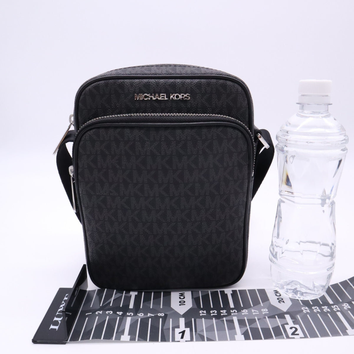 Michael Kors Black Gray Coated Canvas Shoulder Bag (Pre-Owned)
