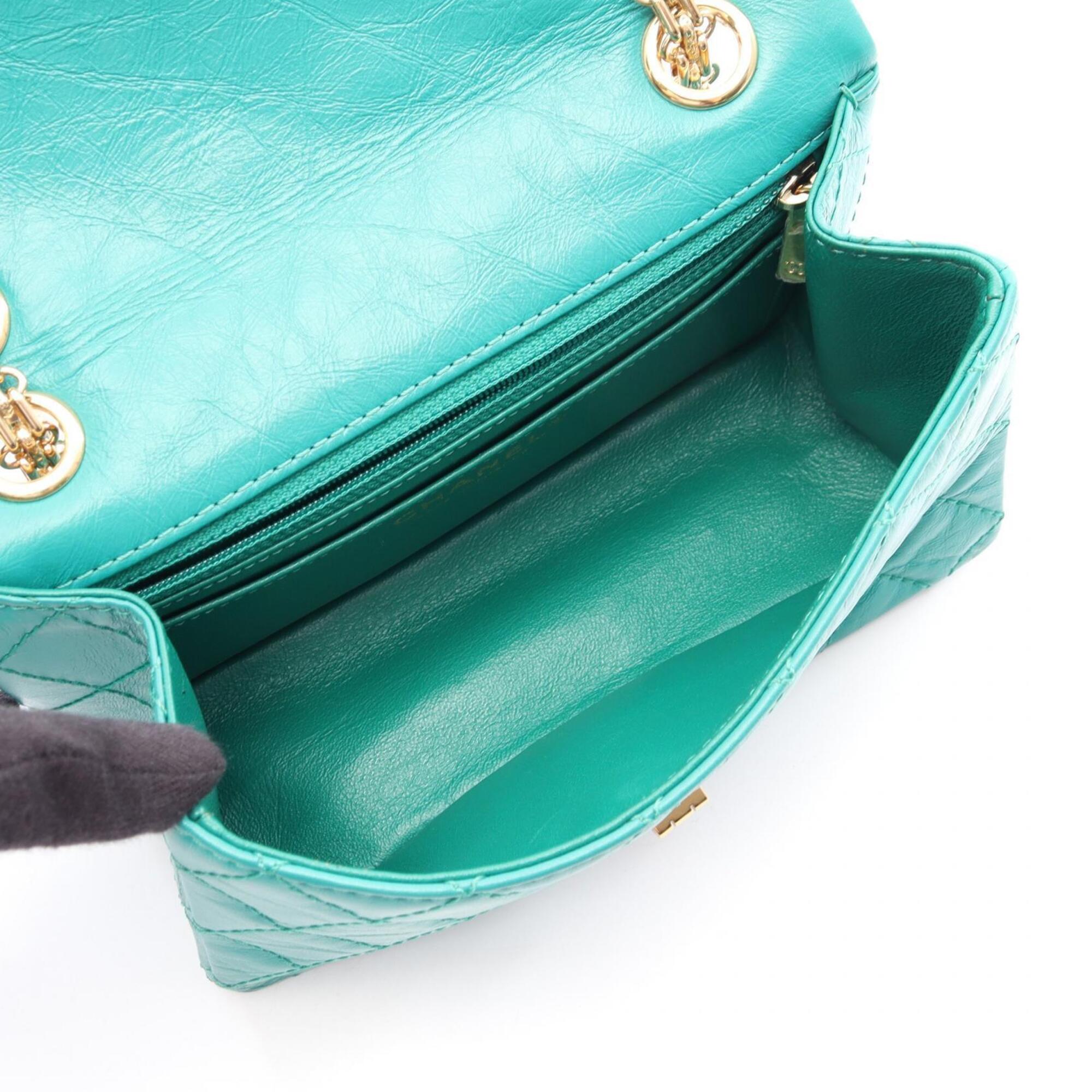 Chanel Green Leather Handbag Shoulder Bag (Pre-Owned)