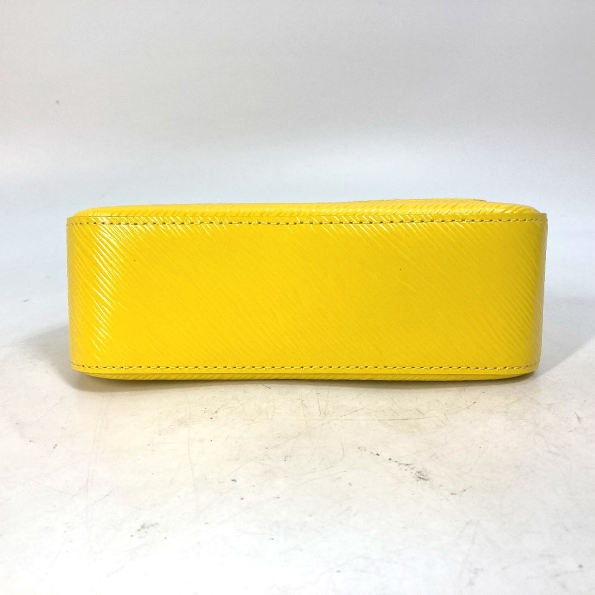 Louis Vuitton Black Jaune Yellow Epi Leather Handbag Shoulder Bag (Pre-Owned)