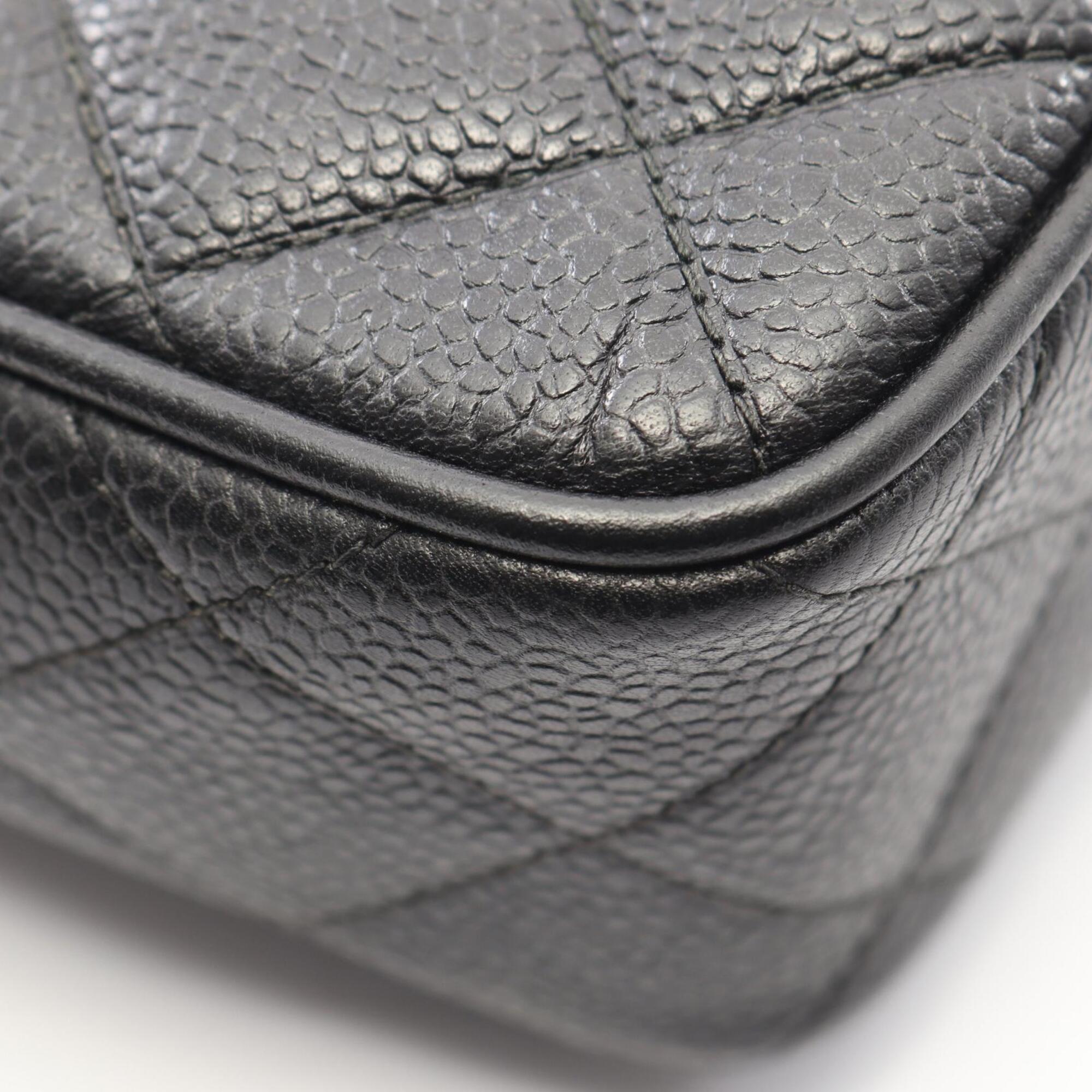 Chanel Matelasse Black Grained Calfskin Handbag Shoulder Bag (Pre-Owned)