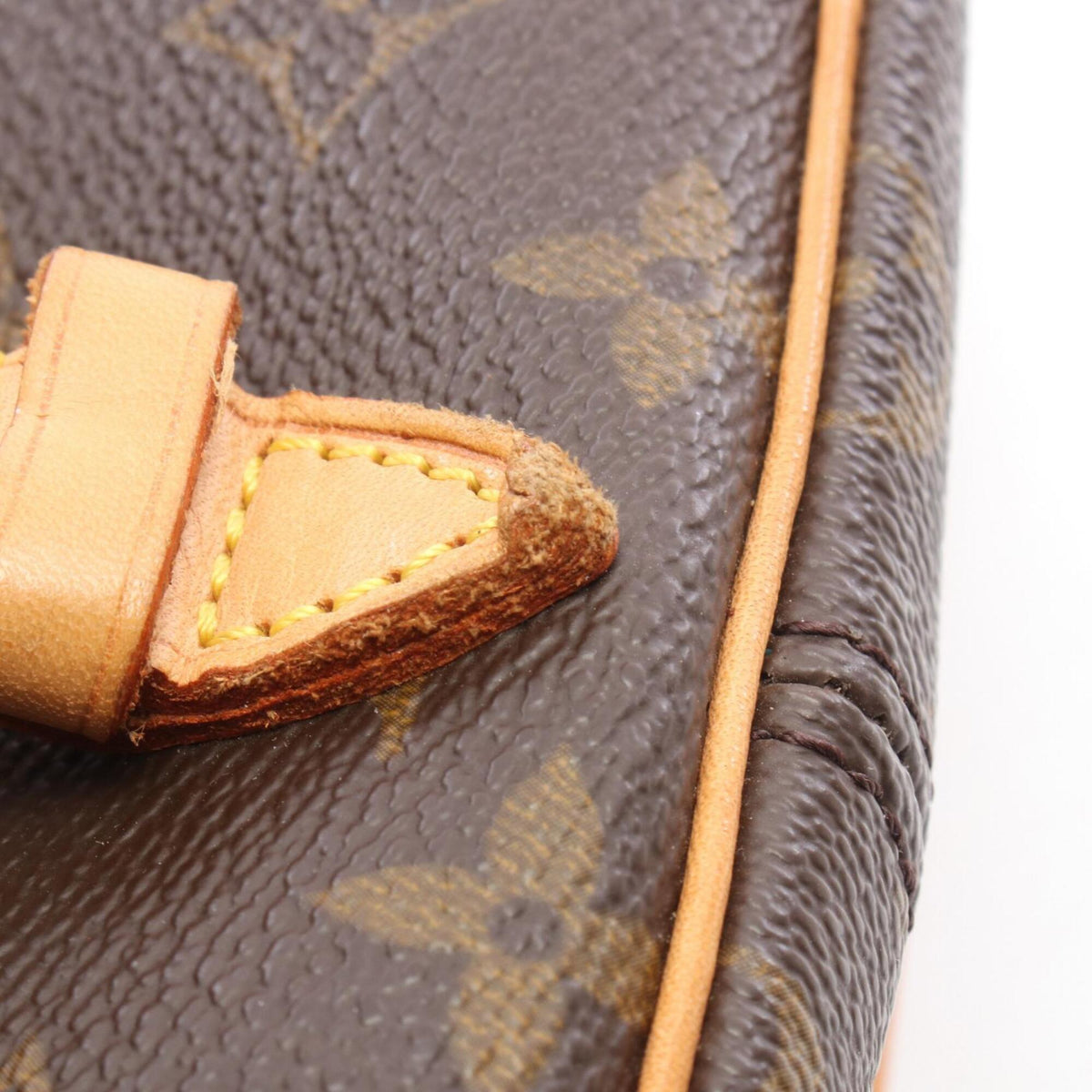 Louis Vuitton Brown Monogram Coated Canvas Leather Handbag Shoulder Bag (Pre-Owned)