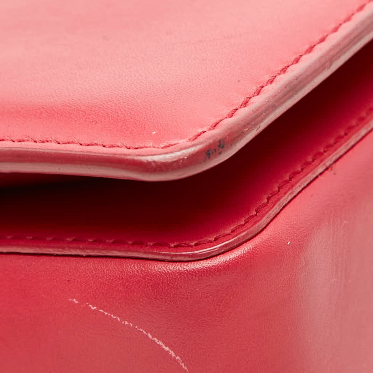 Bvlgari Pink Red Color Leather Shoulder Bag (Pre-Owned)