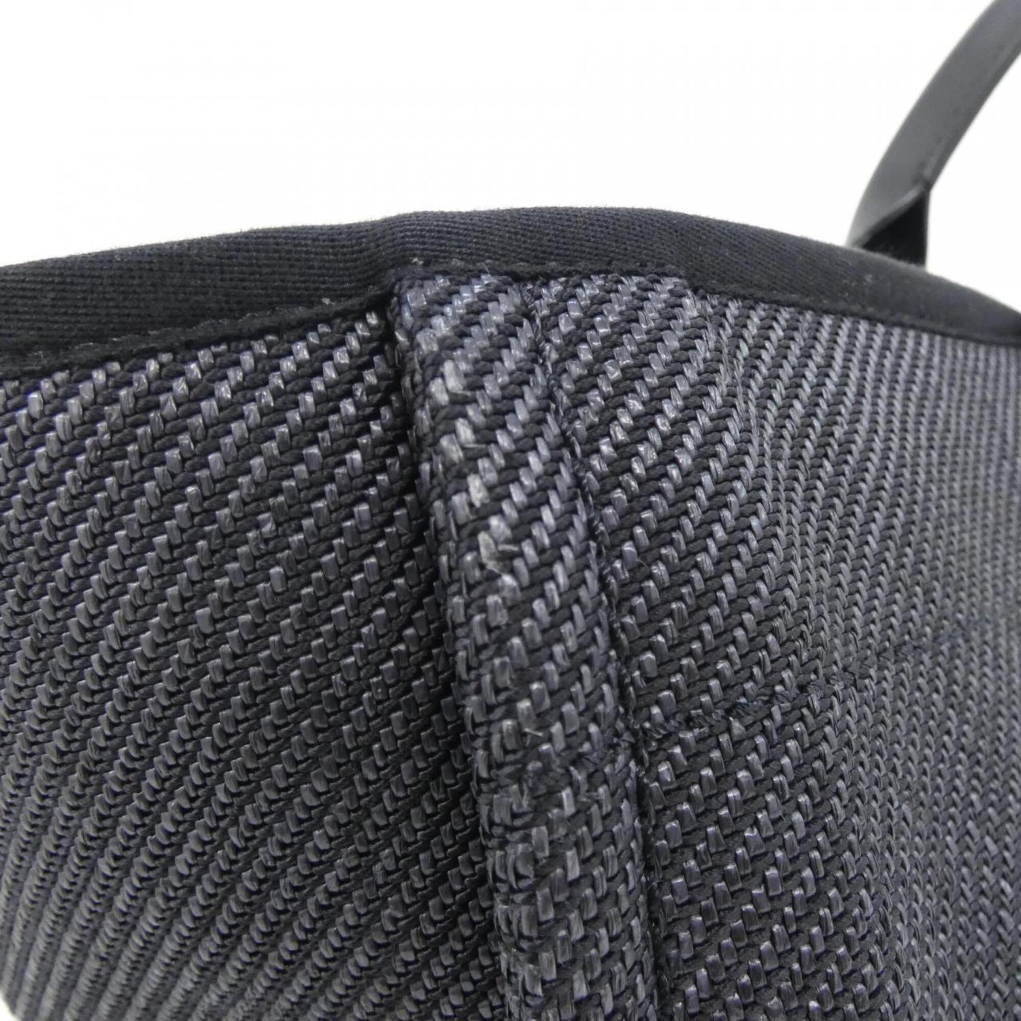 Chanel Black Nylon Canvas Handbag (Pre-Owned)