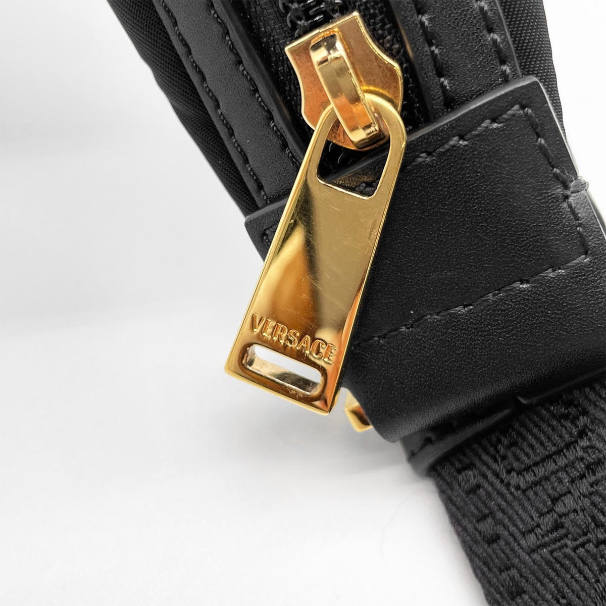 Versace Black Nylon Shoulder Bag (Pre-Owned)