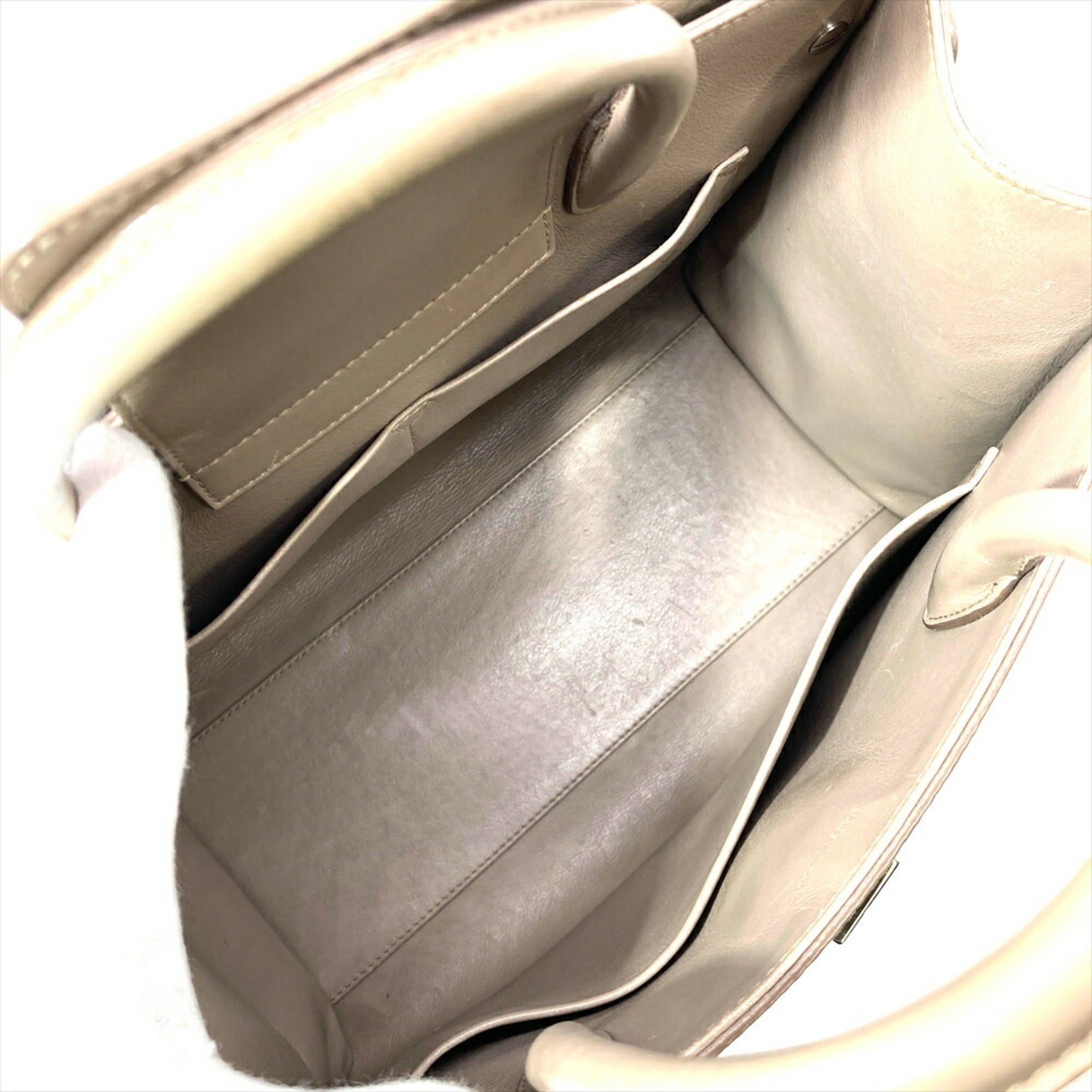 Christian Dior Grayish Leather Shoulder Bag (Pre-Owned)