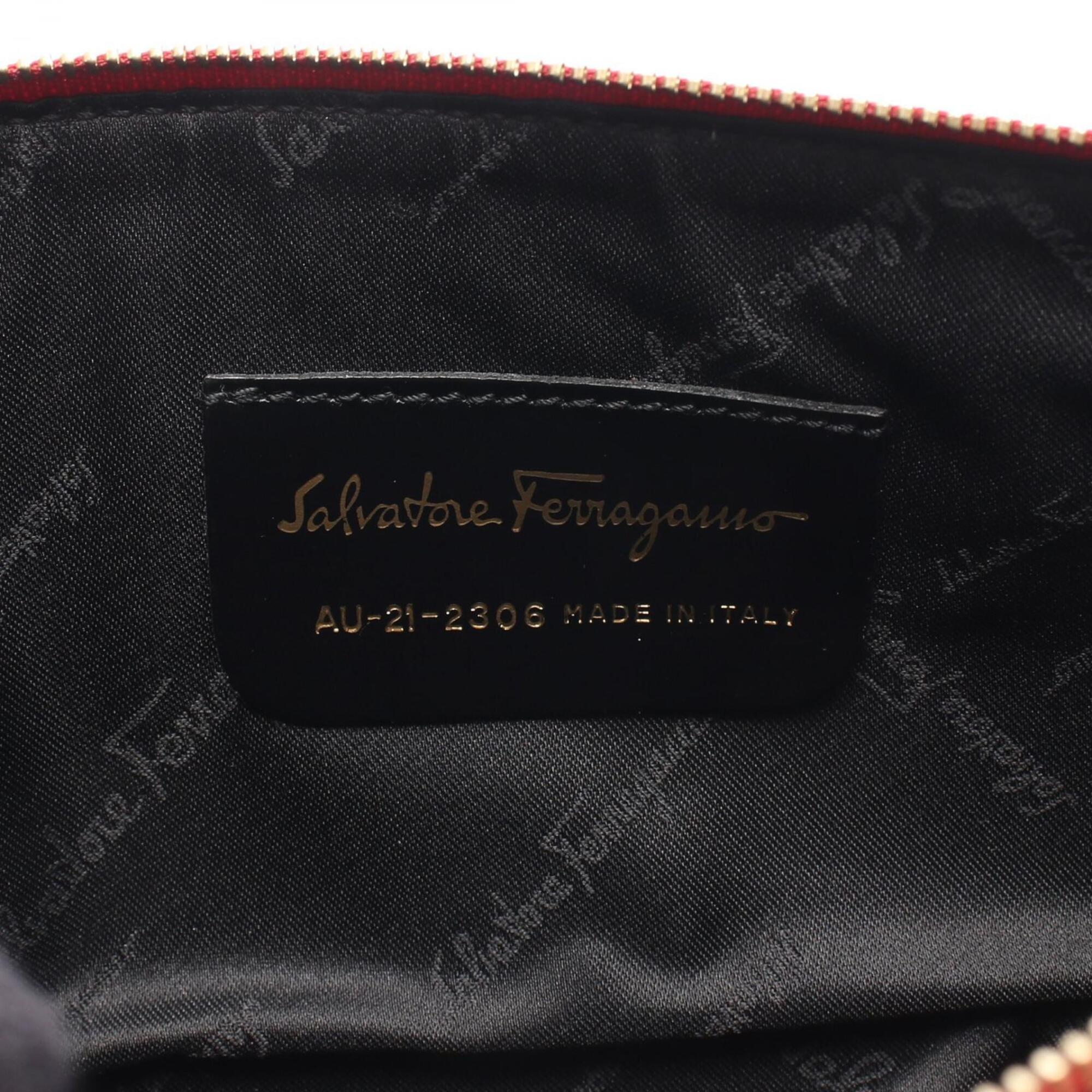 Salvatore Ferragamo Red Color Leather Shoulder Bag (Pre-Owned)