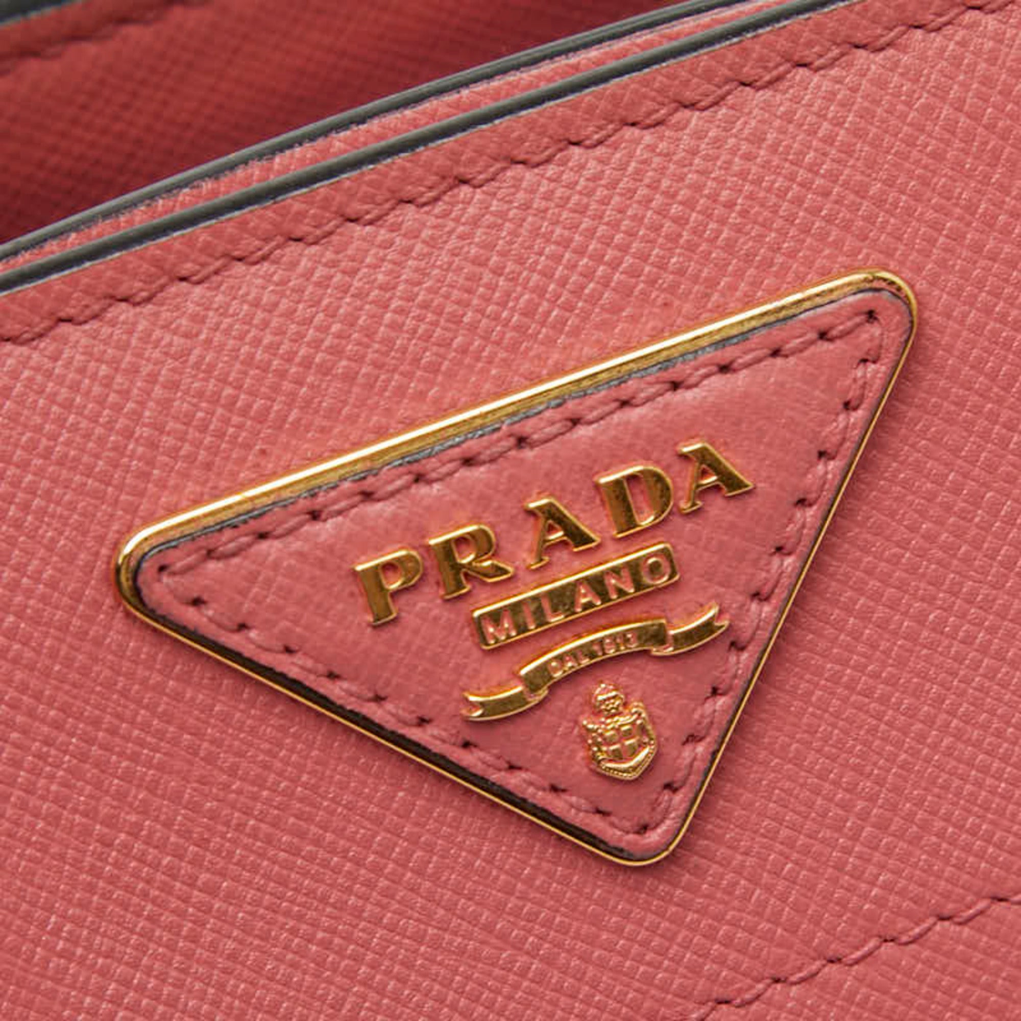 Prada Pink Leather Handbag Shoulder Bag (Pre-Owned)
